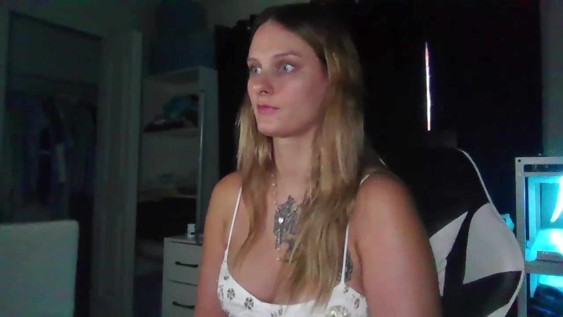 Gallery image thumbnail from BonnieBazz's myfreecams stream on, 09/11/2026, 17:04 image 18 of 20
