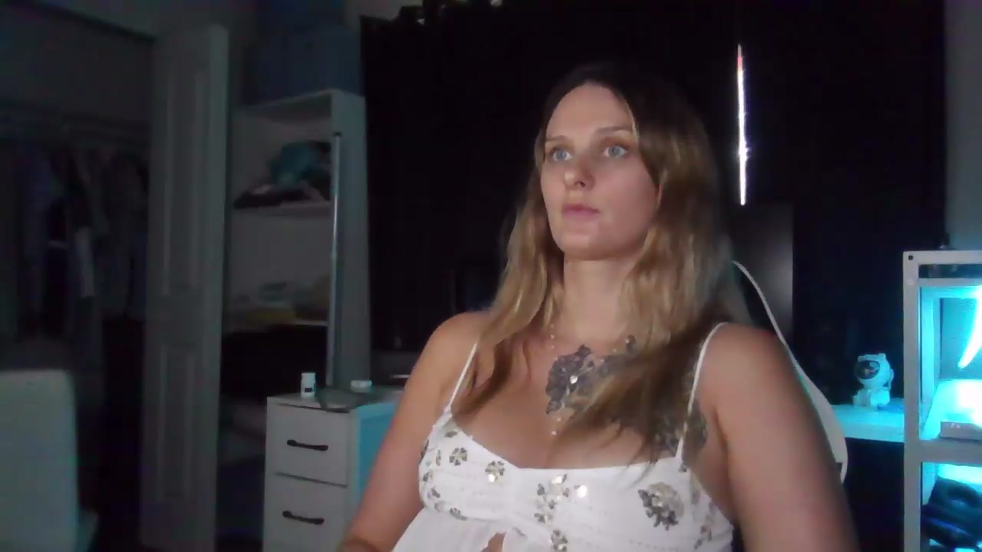 Gallery image thumbnail from BonnieBazz's myfreecams stream on, 09/11/2026, 18:31 image 13 of 20