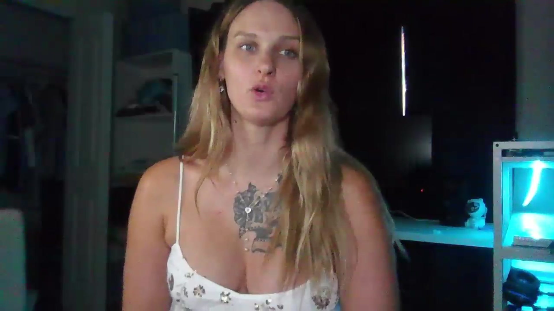 Gallery image thumbnail from BonnieBazz's myfreecams stream on, 09/11/2026, 18:31 image 2 of 20