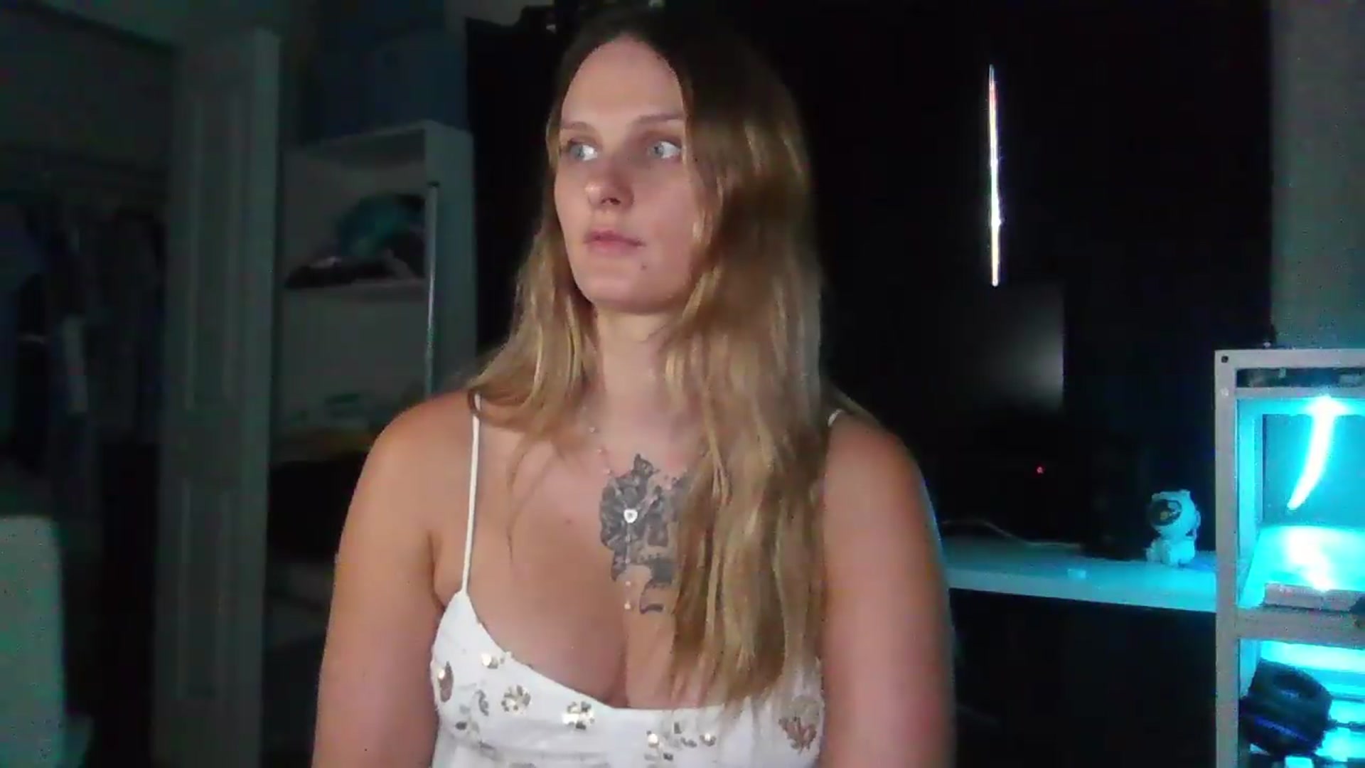 Gallery image thumbnail from BonnieBazz's myfreecams stream on, 09/11/2026, 18:31 image 3 of 20