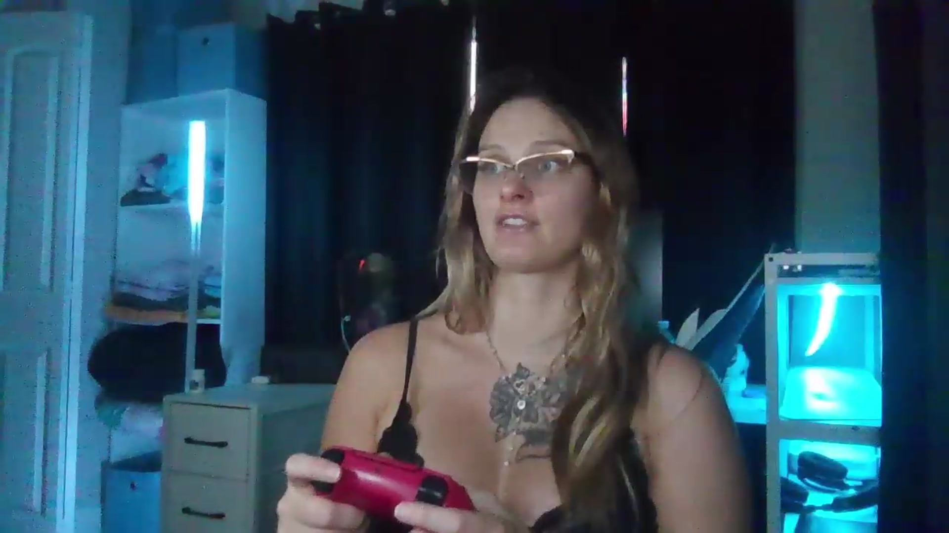 Gallery image thumbnail from BonnieBazz's myfreecams stream on, 09/16/2026, 17:55 image 7 of 20