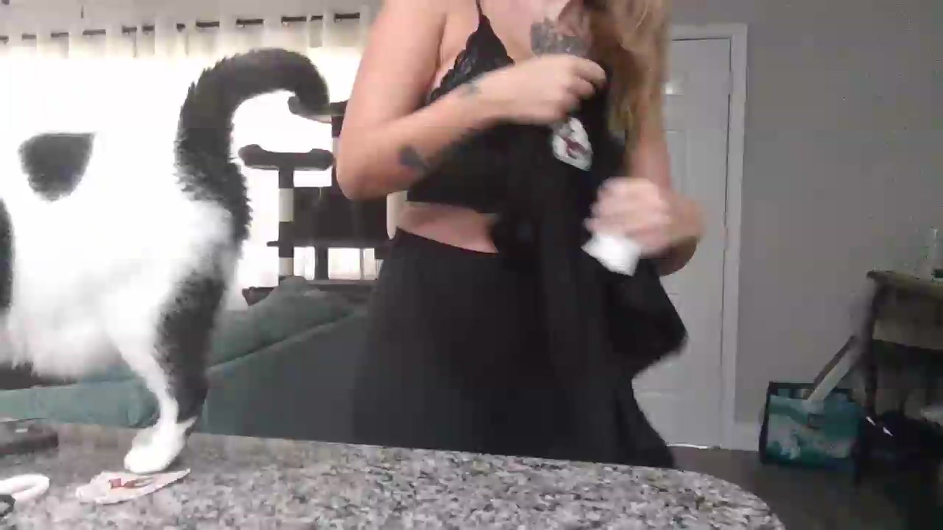 Gallery image thumbnail from BonnieBazz's myfreecams stream on, 09/22/2026, 17:04 image 15 of 20