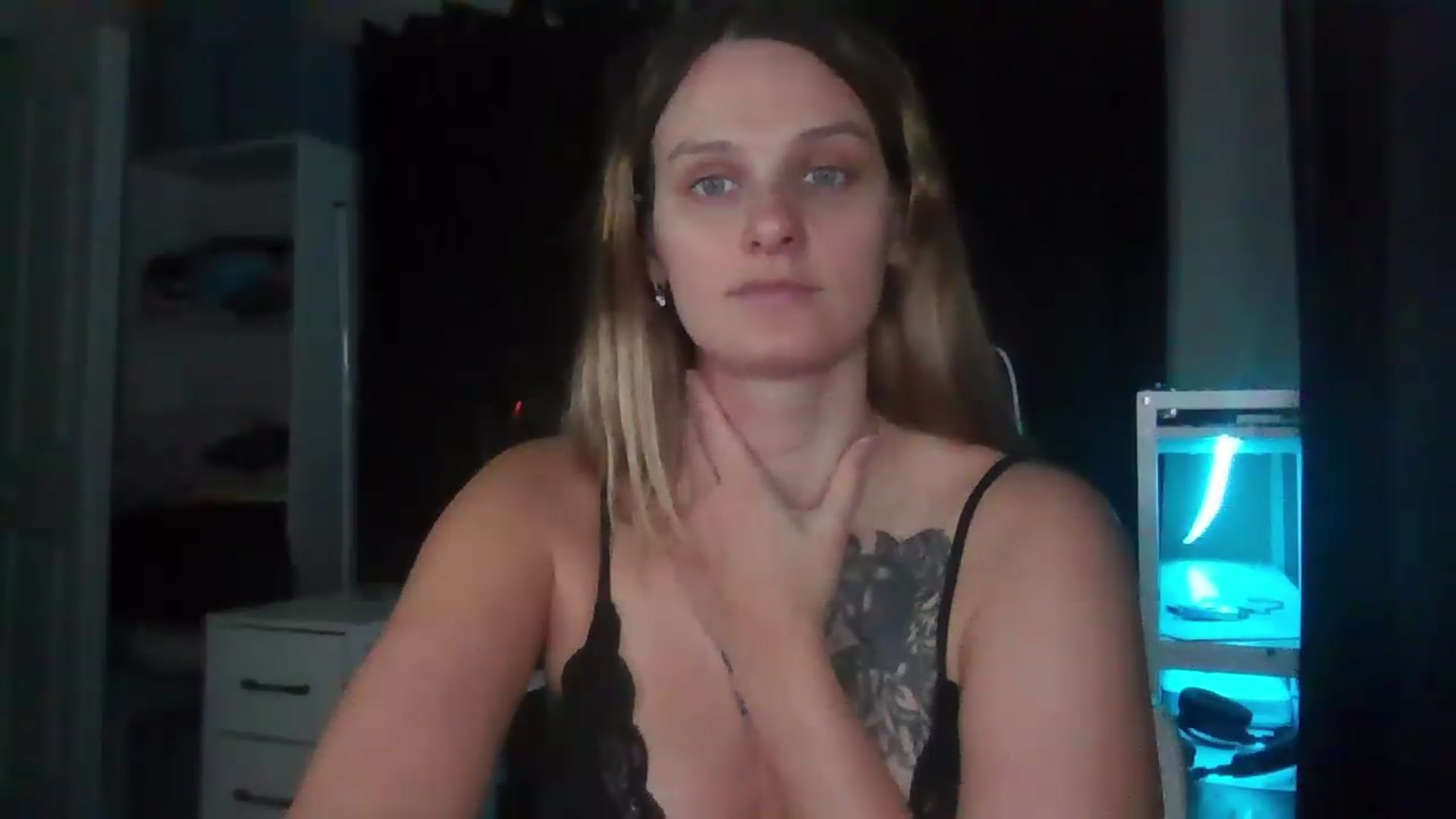 Gallery image thumbnail from BonnieBazz's myfreecams stream on, 09/22/2026, 17:04 image 6 of 20