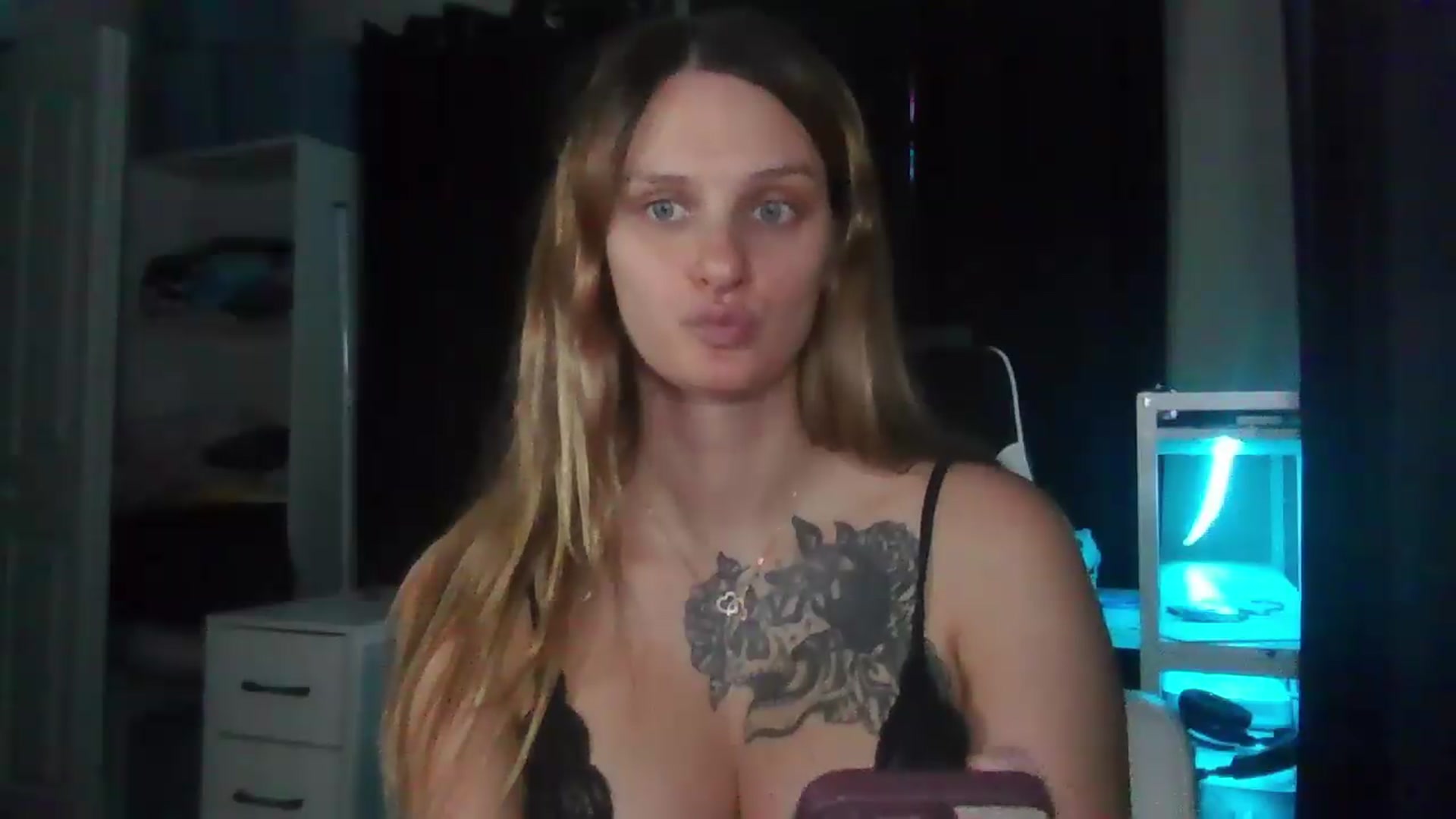 Gallery image thumbnail from BonnieBazz's myfreecams stream on, 09/22/2026, 17:04 image 7 of 20