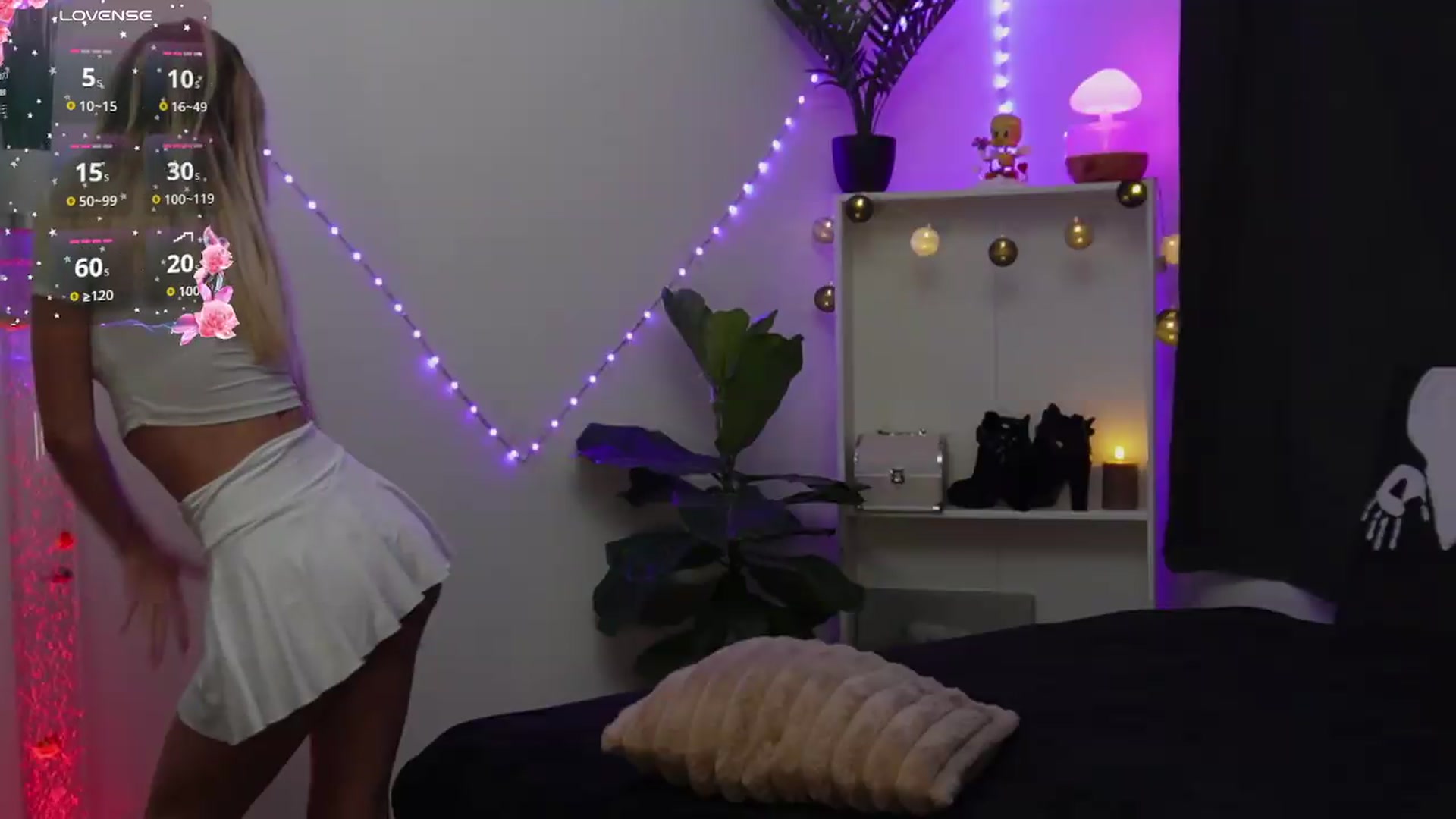 Gallery image thumbnail from BonnieBluX's myfreecams stream on, 09/07/2026, 19:41 image 20 of 20