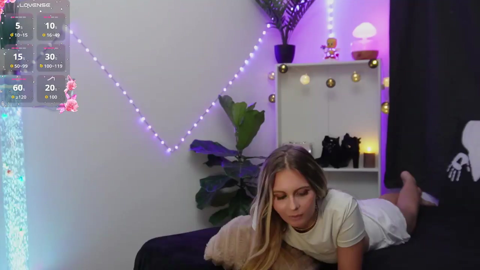 Gallery image thumbnail from BonnieBluX's myfreecams stream on, 09/07/2026, 19:41 image 18 of 20