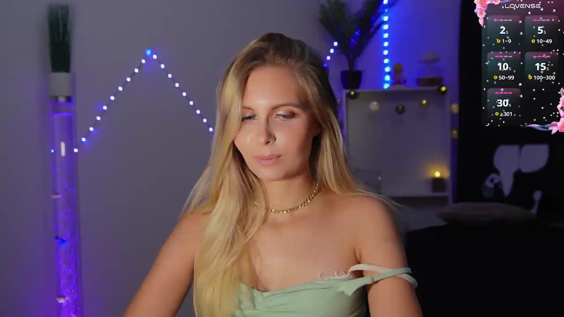 Gallery image thumbnail from BonnieBluX's myfreecams stream on, 09/09/2026, 19:12 image 11 of 20