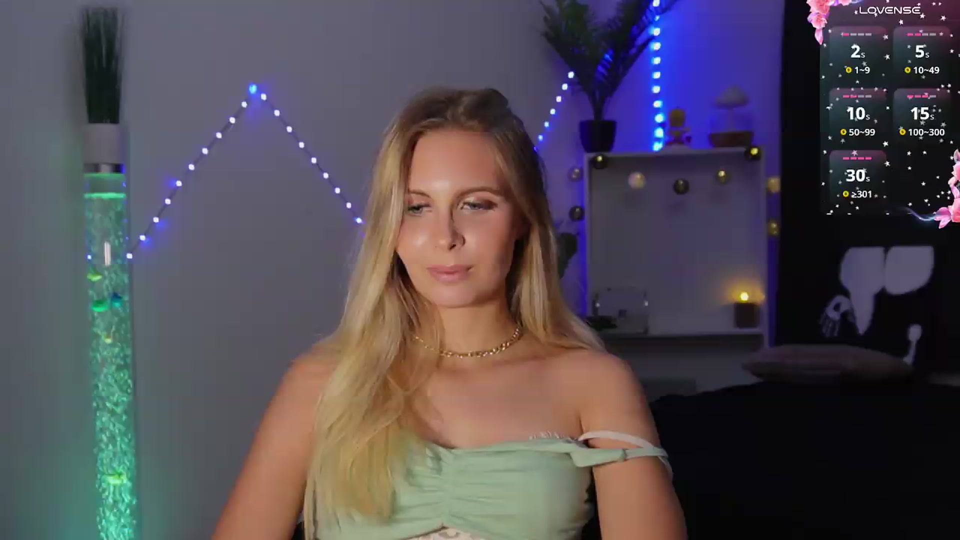 Gallery image thumbnail from BonnieBluX's myfreecams stream on, 09/09/2026, 19:12 image 6 of 20