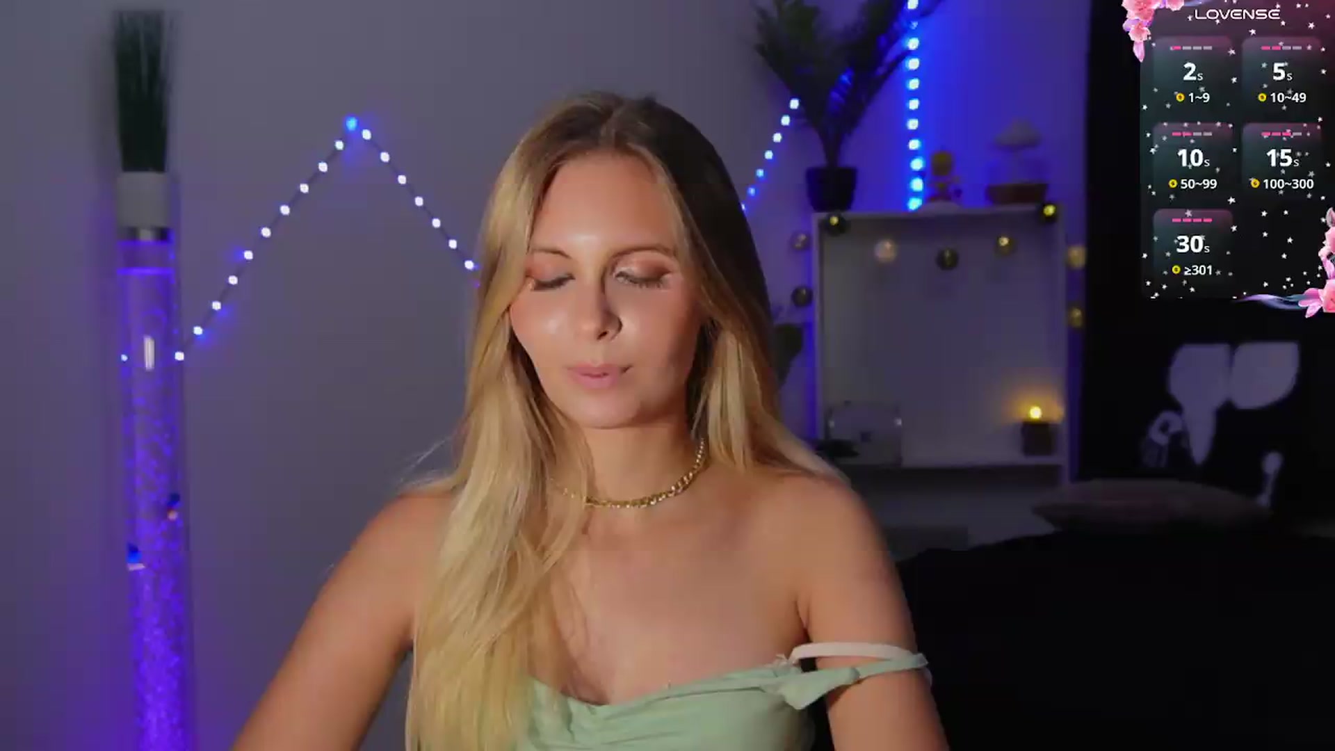 Gallery image thumbnail from BonnieBluX's myfreecams stream on, 09/09/2026, 19:12 image 7 of 20