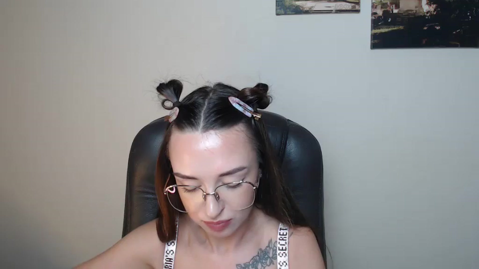 Gallery image thumbnail from BonnieCandy's myfreecams stream on, 03/29/2026, 15:06 image 1 of 20