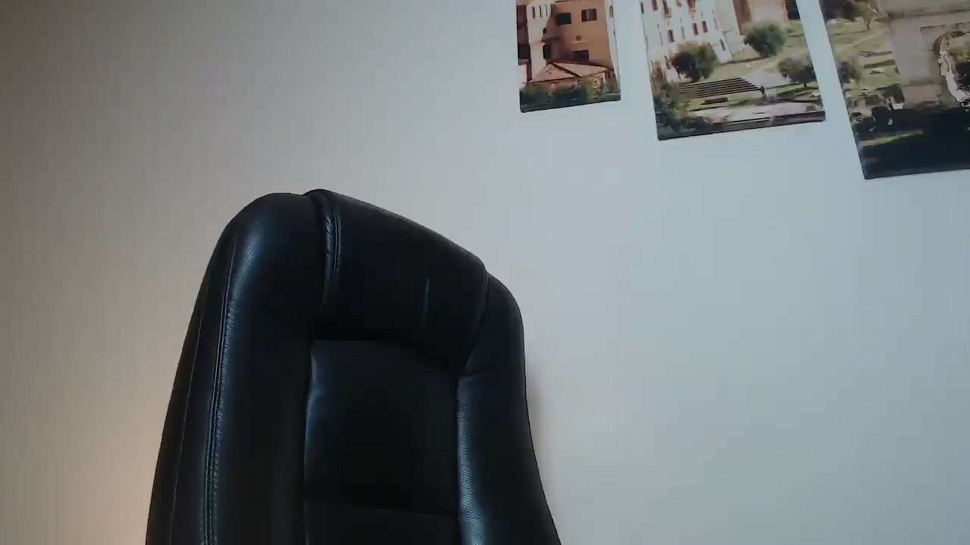 Gallery image thumbnail from BonnieCandy's myfreecams stream on, 04/17/2026, 14:43 image 14 of 20