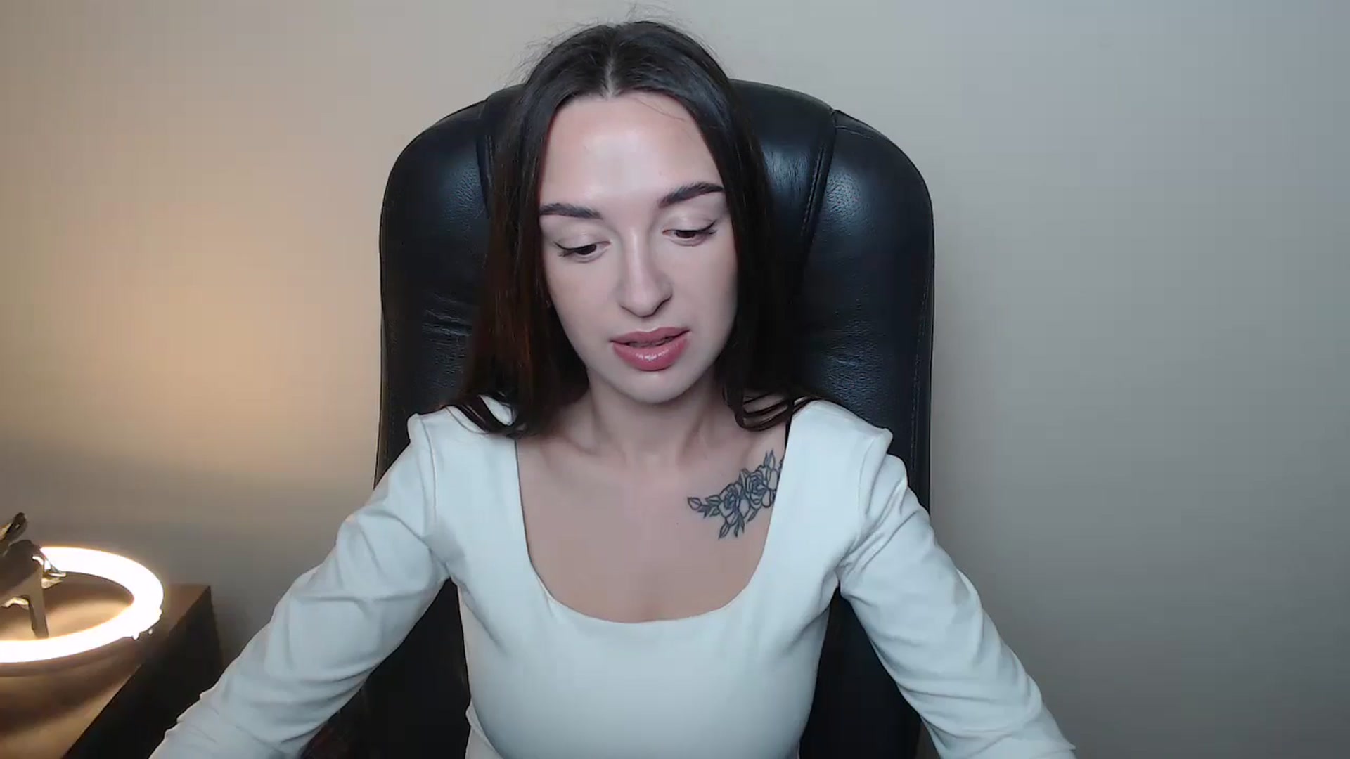 Gallery image thumbnail from BonnieCandy's myfreecams stream on, 04/20/2026, 13:35 image 5 of 20