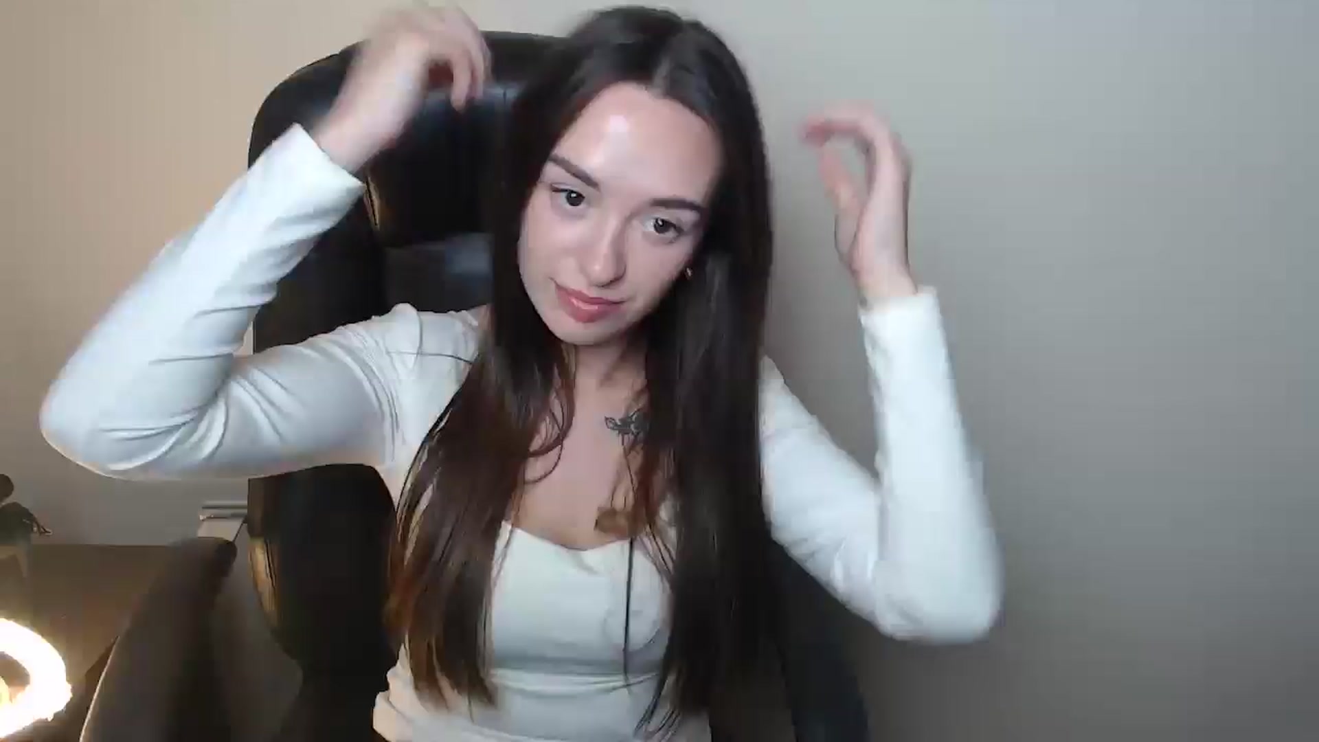 Gallery image thumbnail from BonnieCandy's myfreecams stream on, 04/20/2026, 17:27 image 18 of 20