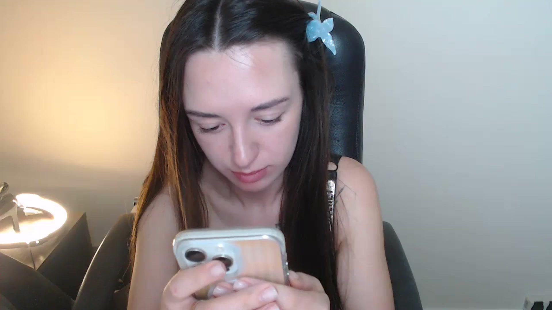 Gallery image thumbnail from BonnieCandy's myfreecams stream on, 04/21/2026, 13:39 image 12 of 20