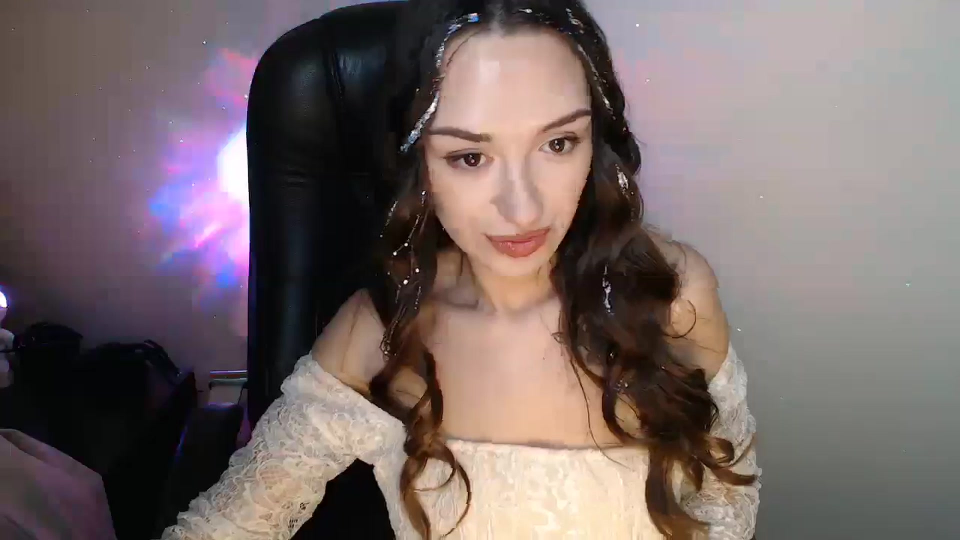Gallery image thumbnail from BonnieCandy's myfreecams stream on, 04/27/2026, 09:19 image 4 of 20