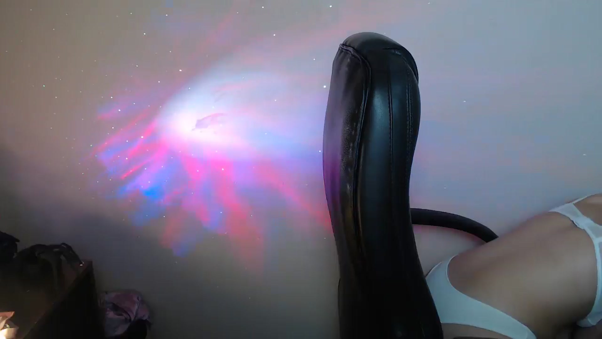Gallery image thumbnail from BonnieCandy's myfreecams stream on, 04/28/2026, 13:18 image 11 of 20