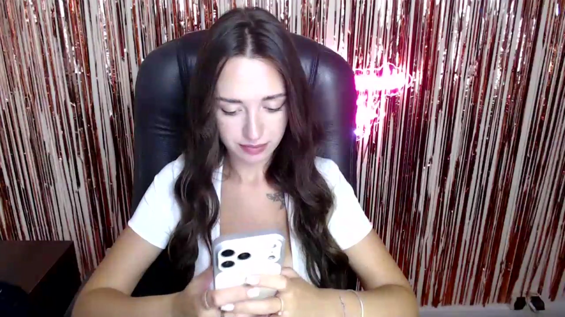 Gallery image thumbnail from BonnieCandy's myfreecams stream on, 07/19/2026, 17:07 image 20 of 20