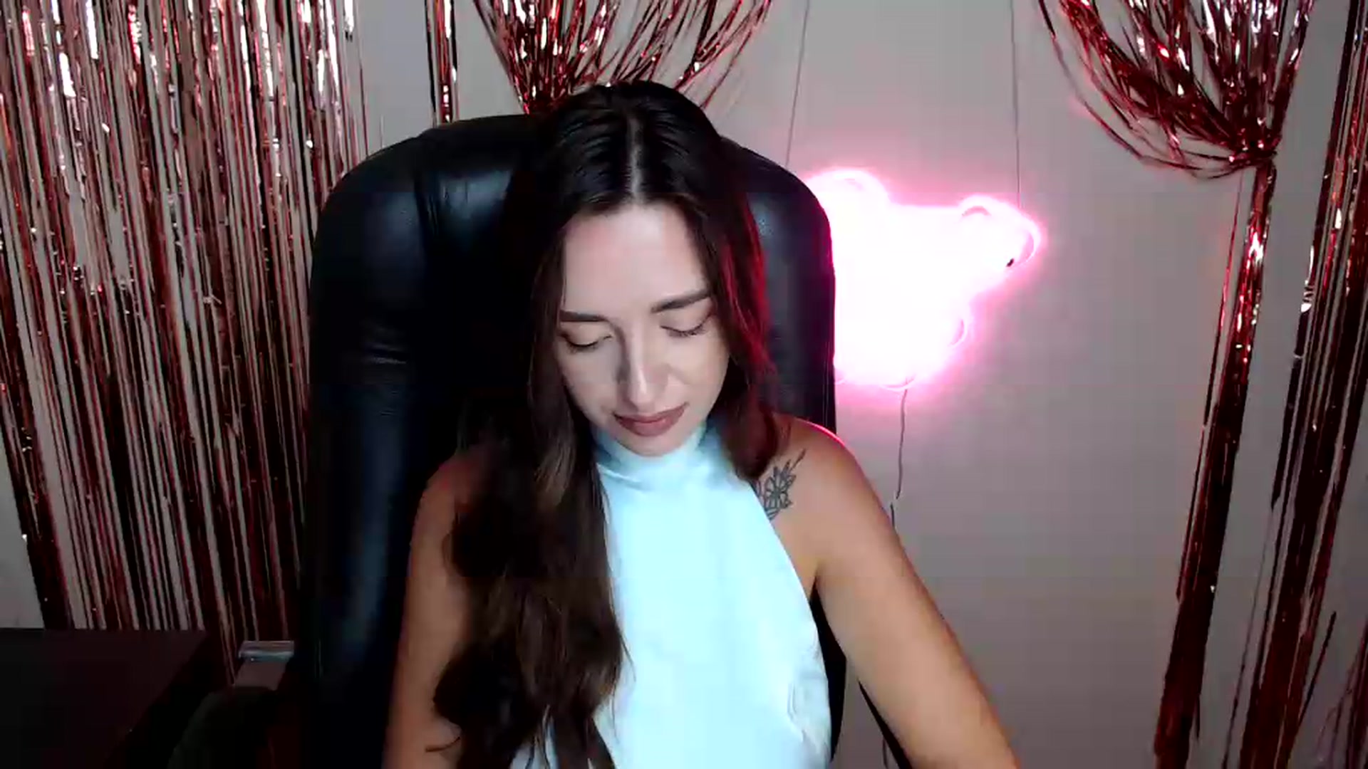 Gallery image thumbnail from BonnieCandy's myfreecams stream on, 08/11/2026, 13:49 image 5 of 20