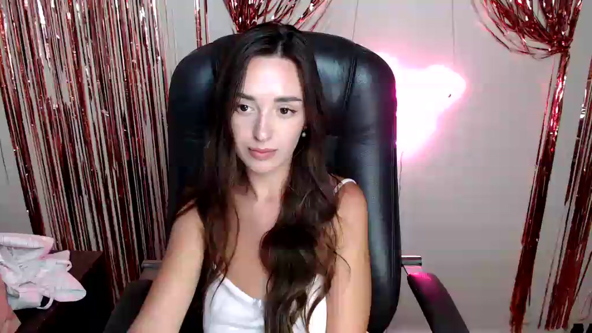 Gallery image thumbnail from BonnieCandy's myfreecams stream on, 08/11/2026, 16:20 image 15 of 20