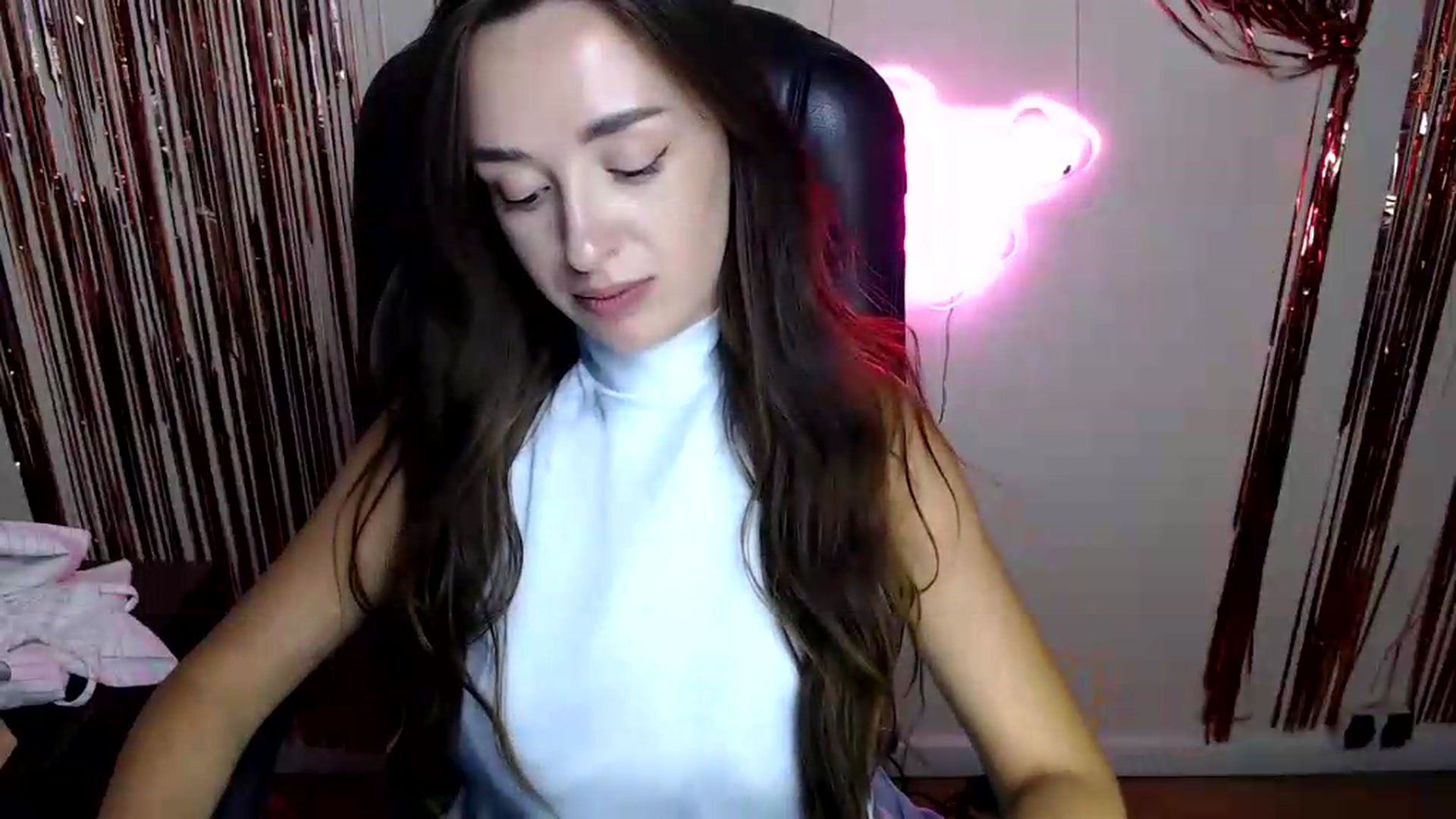 Gallery image thumbnail from BonnieCandy's myfreecams stream on, 08/11/2026, 16:50 image 7 of 20