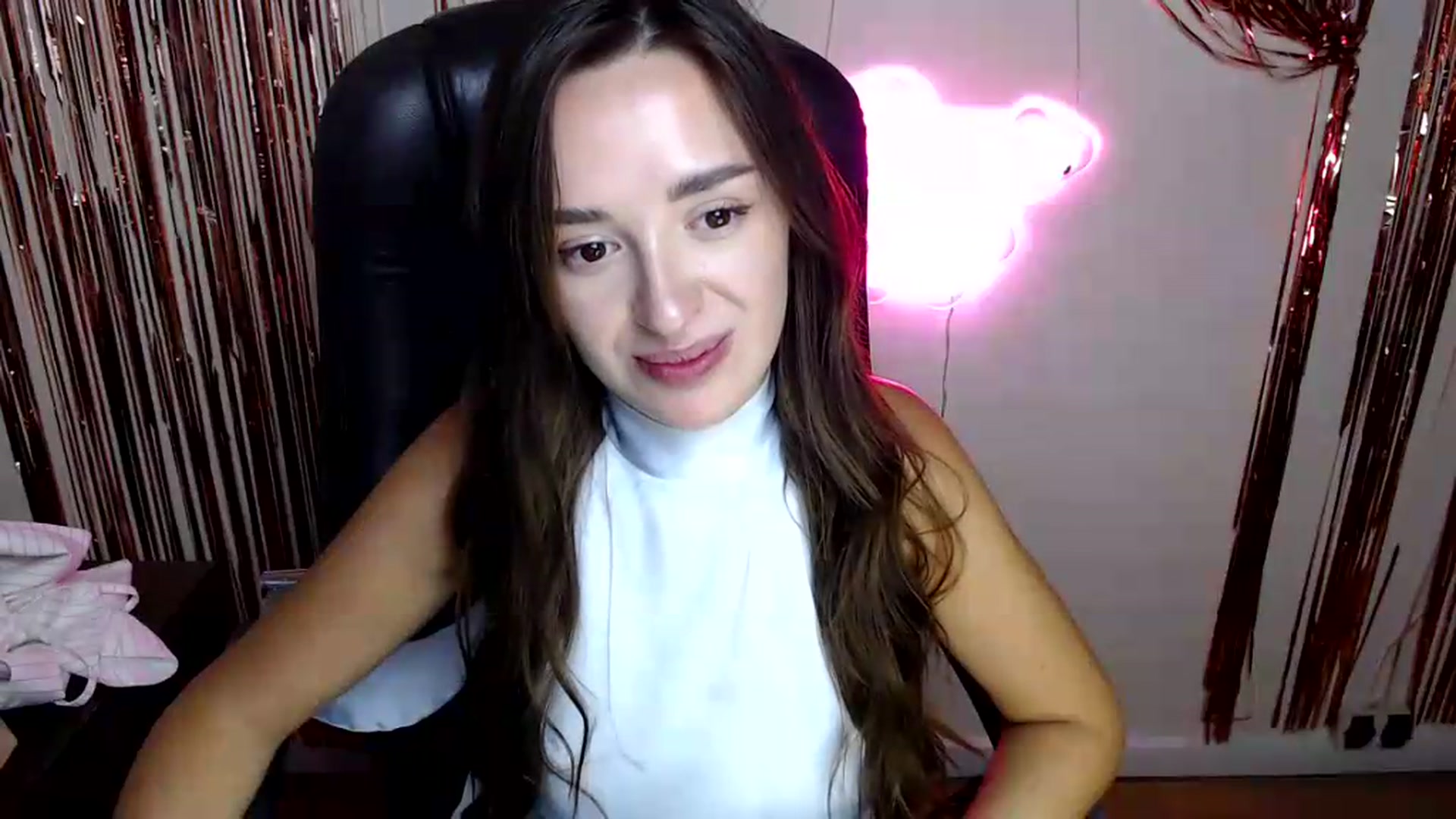 Gallery image thumbnail from BonnieCandy's myfreecams stream on, 08/11/2026, 16:50 image 12 of 20