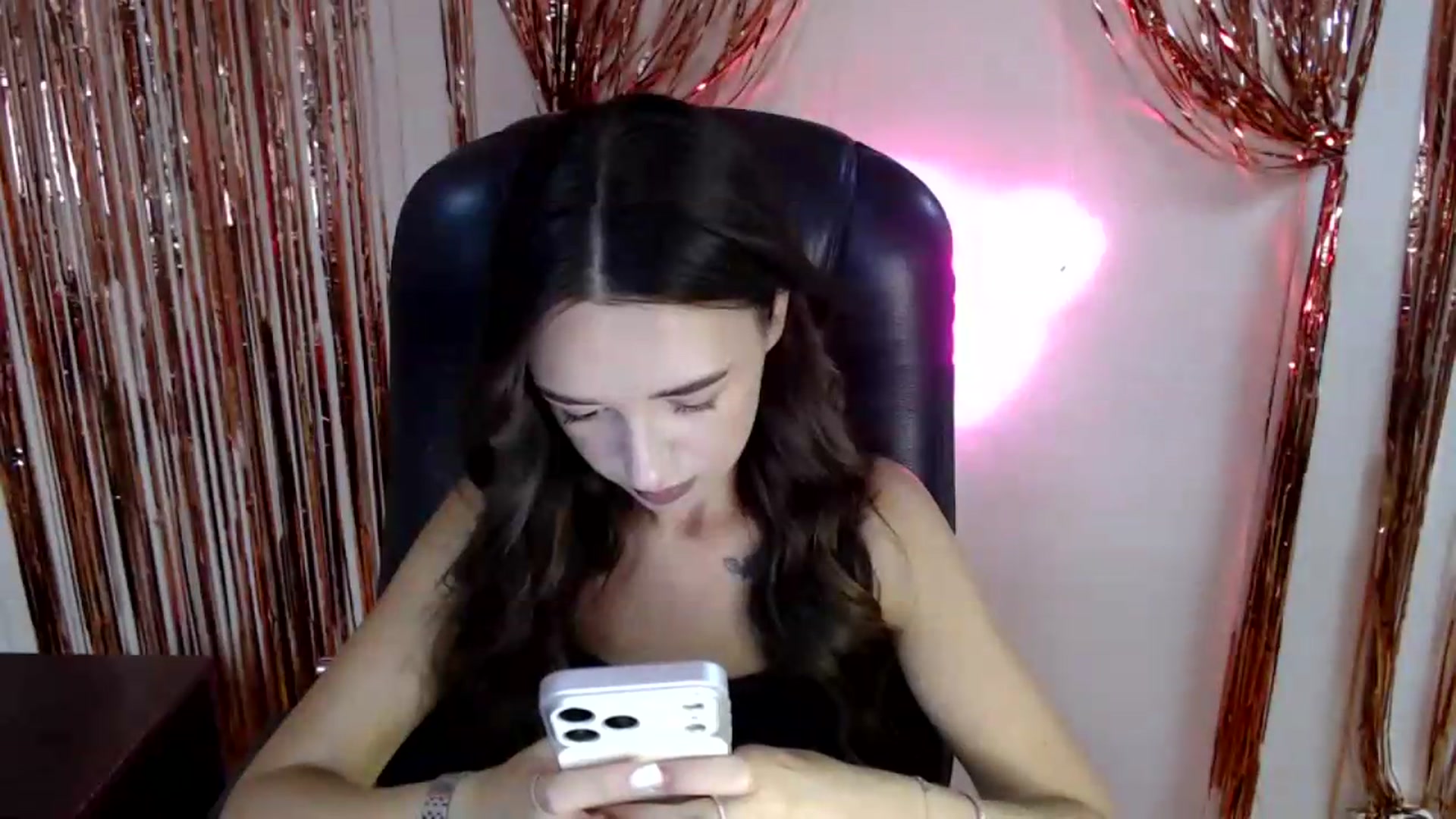 Gallery image thumbnail from BonnieCandy's myfreecams stream on, 08/13/2026, 12:52 image 11 of 20