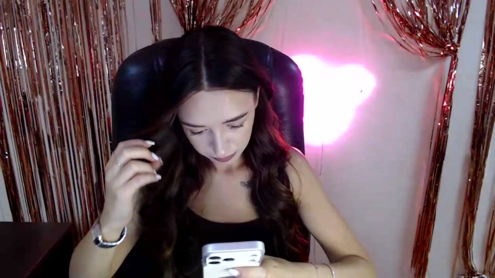 Gallery image thumbnail from BonnieCandy's myfreecams stream on, 08/13/2026, 12:52 image 8 of 20