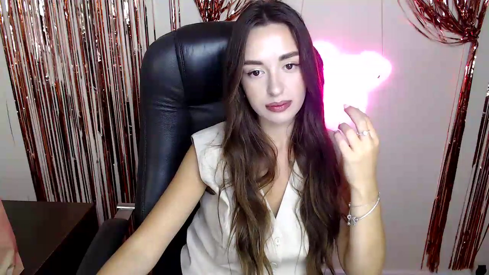 Gallery image thumbnail from BonnieCandy's myfreecams stream on, 08/17/2026, 15:19 image 3 of 20