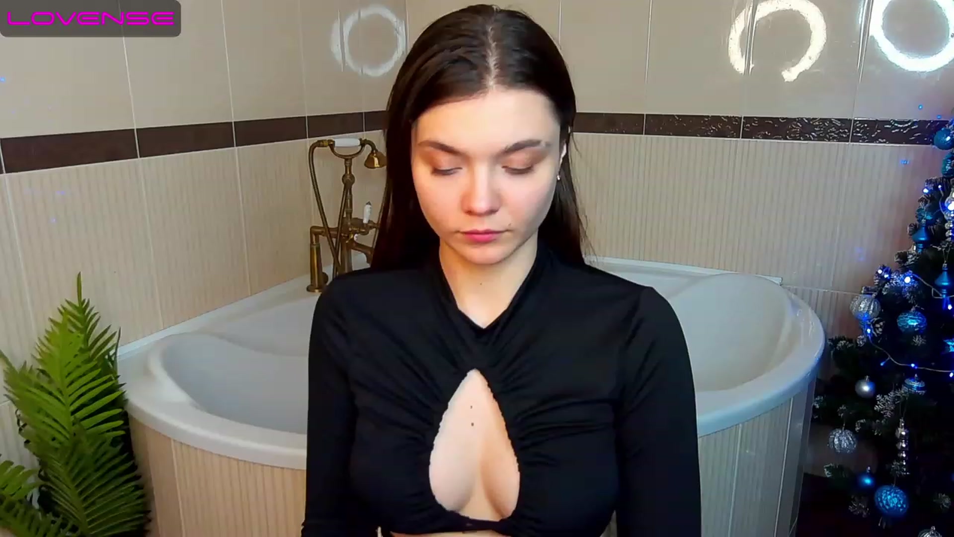 Gallery image thumbnail from BonnieLas's myfreecams stream on, 12/28/2022, 11:14 image 2 of 20