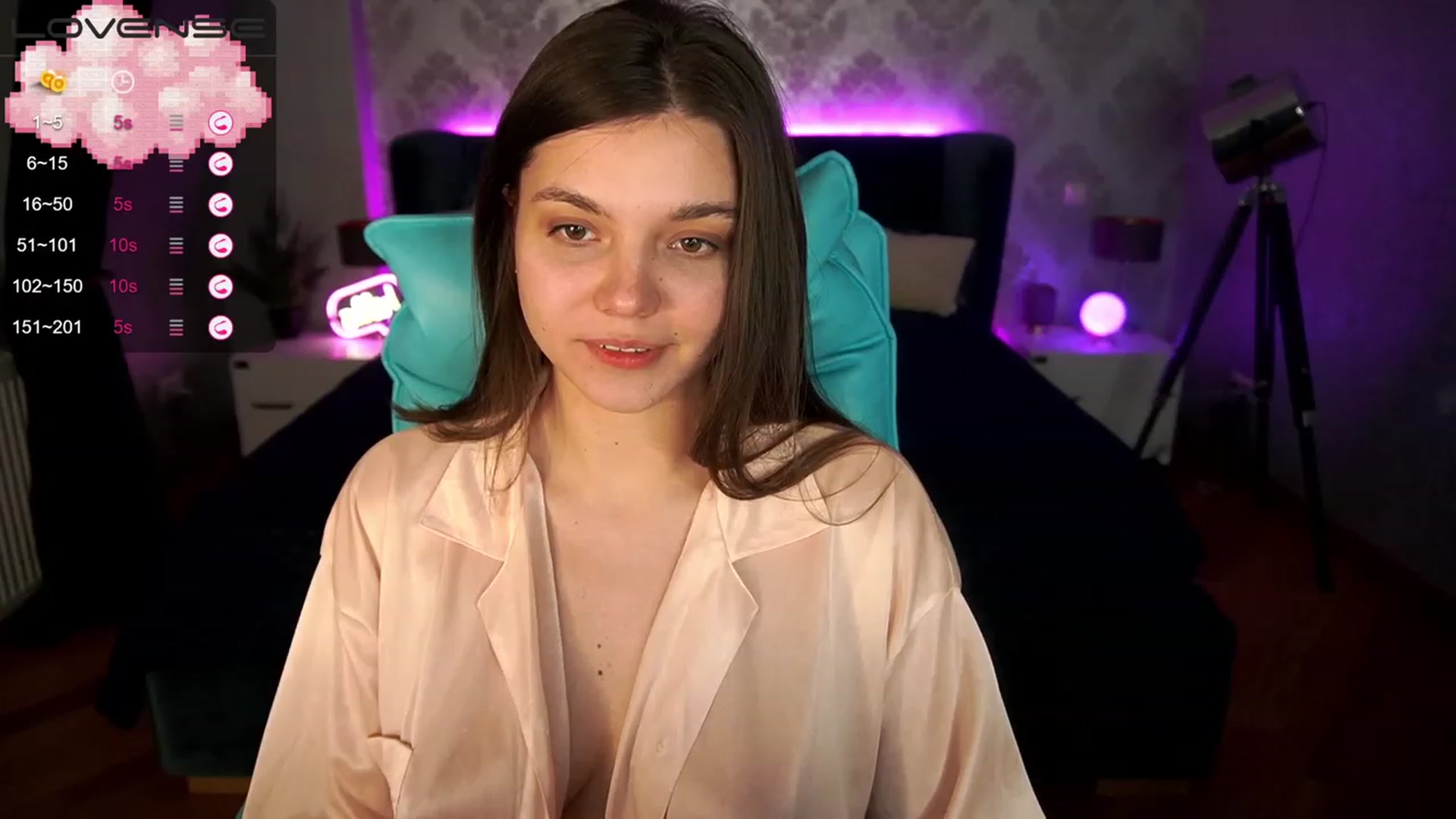 Gallery image thumbnail from BonnieLas's myfreecams stream on, 05/03/2023, 08:07 image 16 of 20