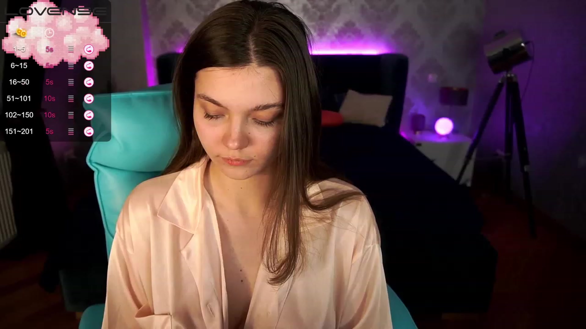Gallery image thumbnail from BonnieLas's myfreecams stream on, 05/03/2023, 08:07 image 12 of 20