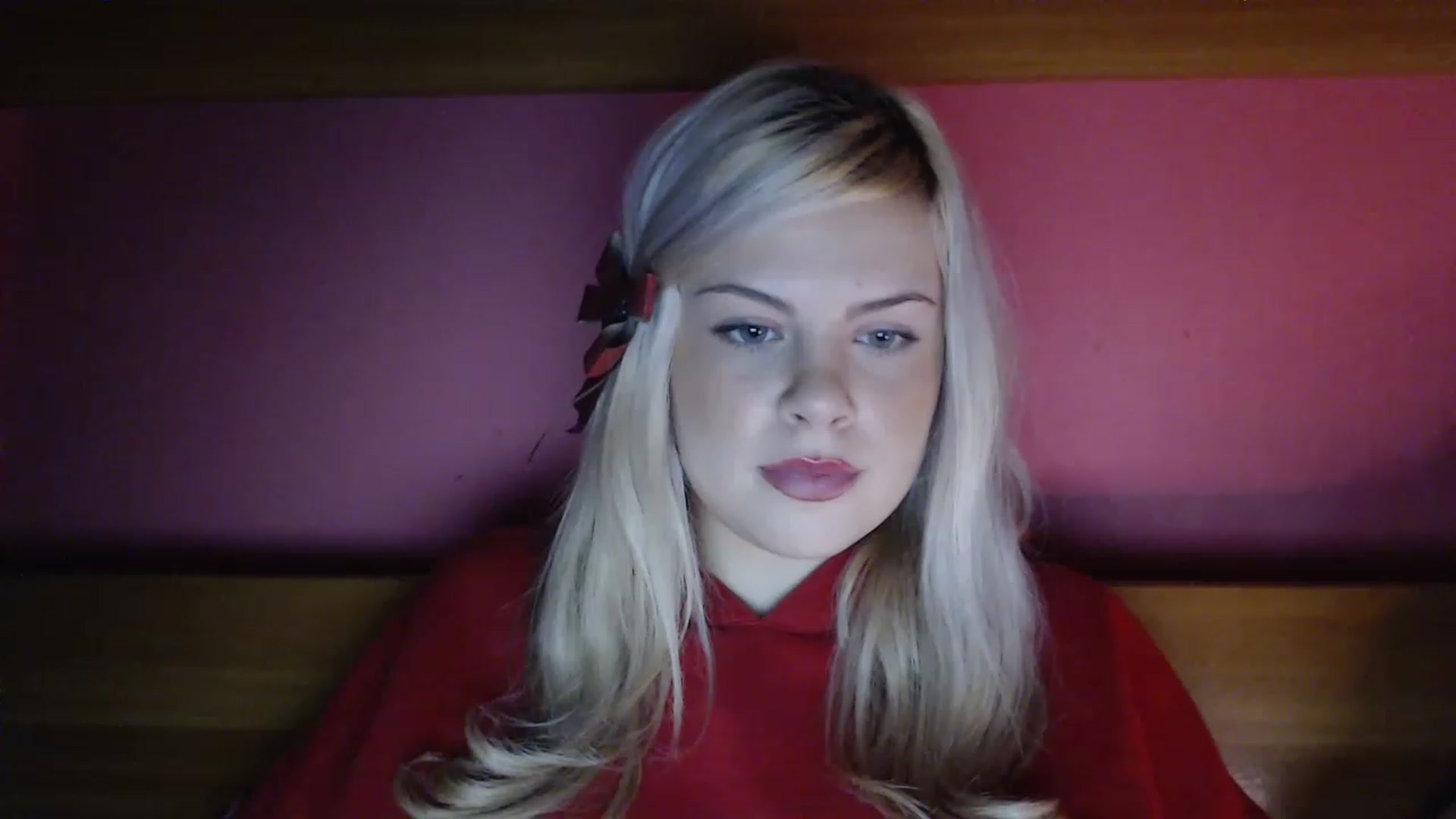 Gallery image thumbnail from BonnieeBlue's myfreecams stream on, 12/25/2022, 01:08 image 2 of 20