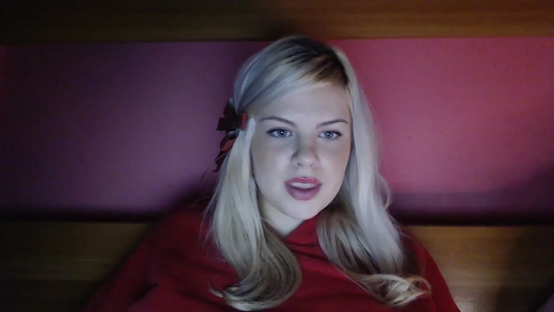 Gallery image thumbnail from BonnieeBlue's myfreecams stream on, 12/25/2022, 01:08 image 14 of 20