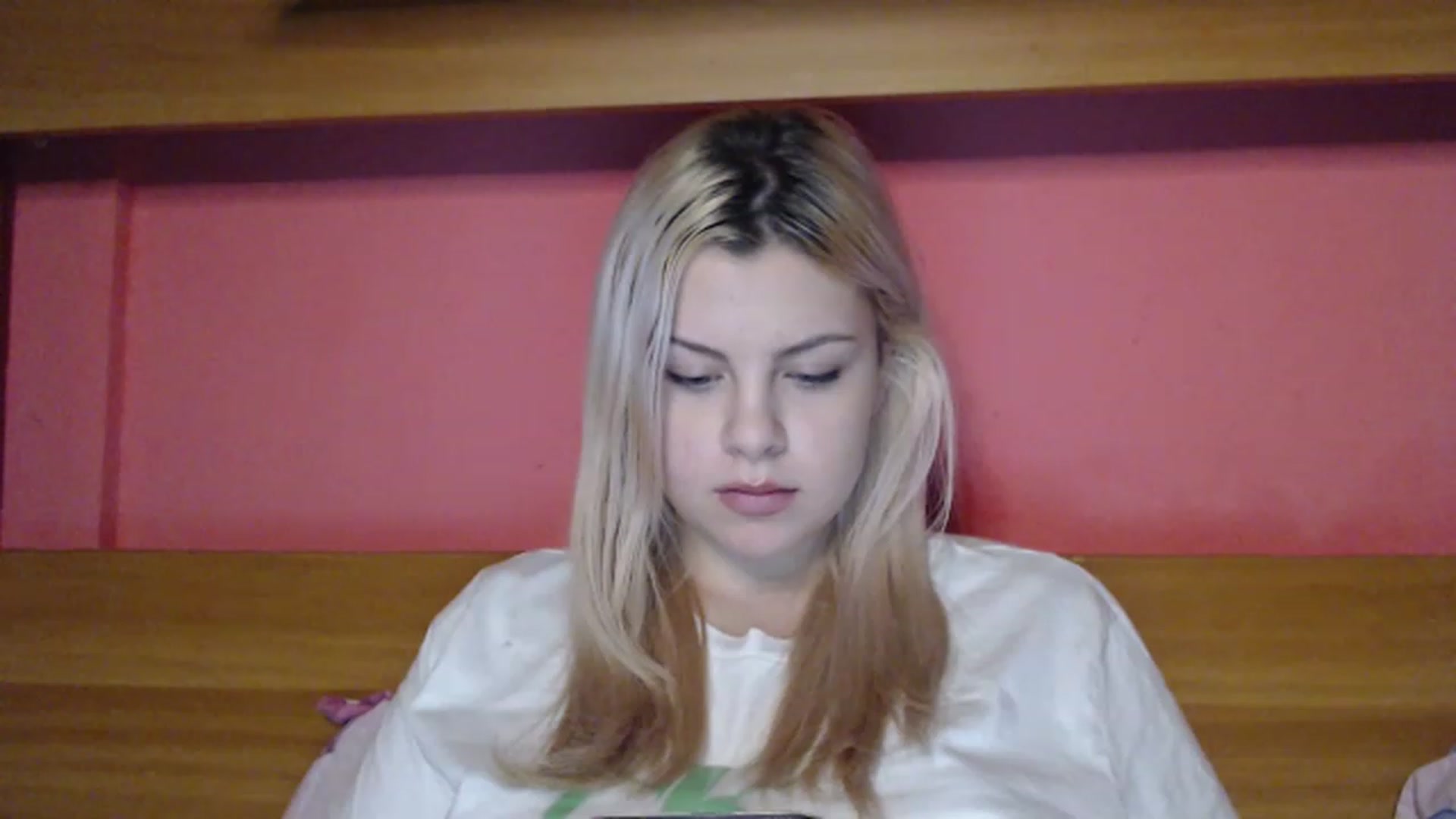 Gallery image thumbnail from BonnieeBlue's myfreecams stream on, 12/26/2022, 14:33 image 1 of 20