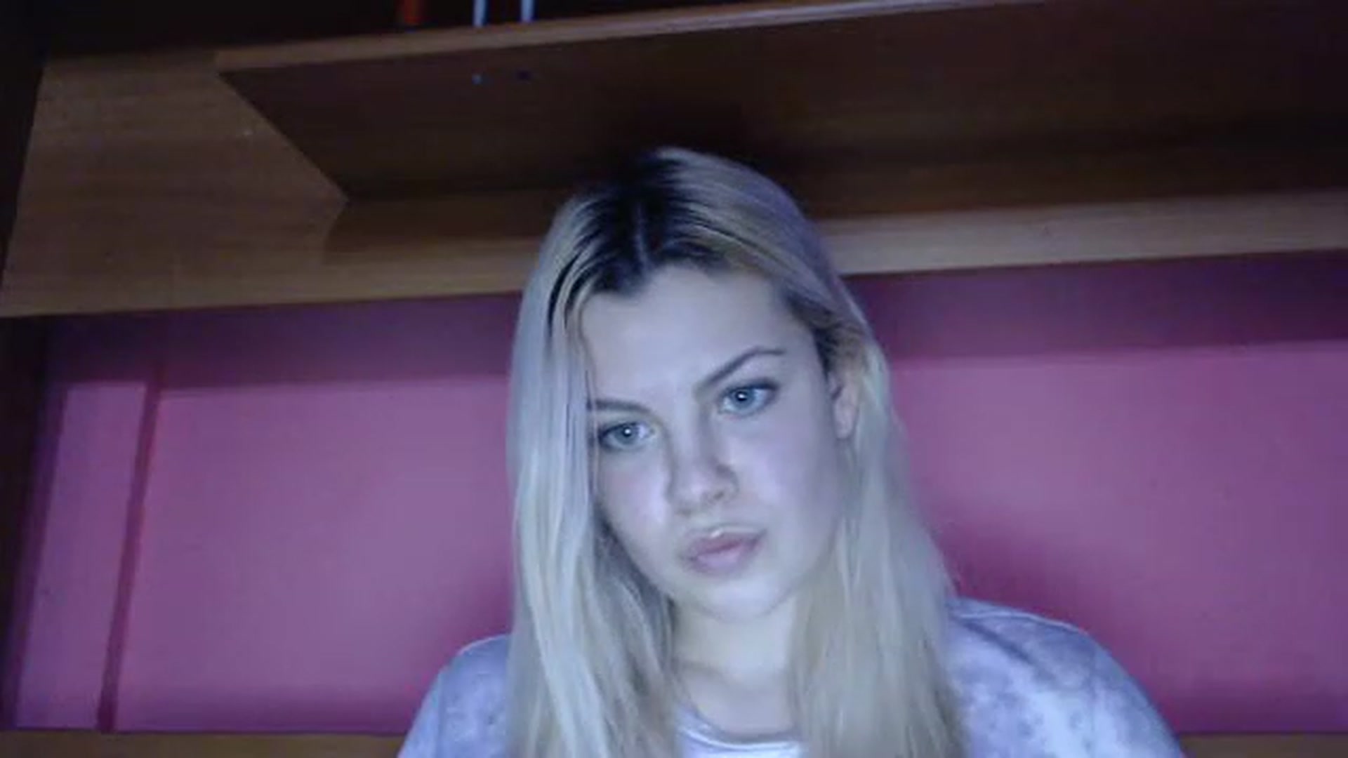 Gallery image thumbnail from BonnieeBlue's myfreecams stream on, 12/29/2022, 13:53 image 15 of 20
