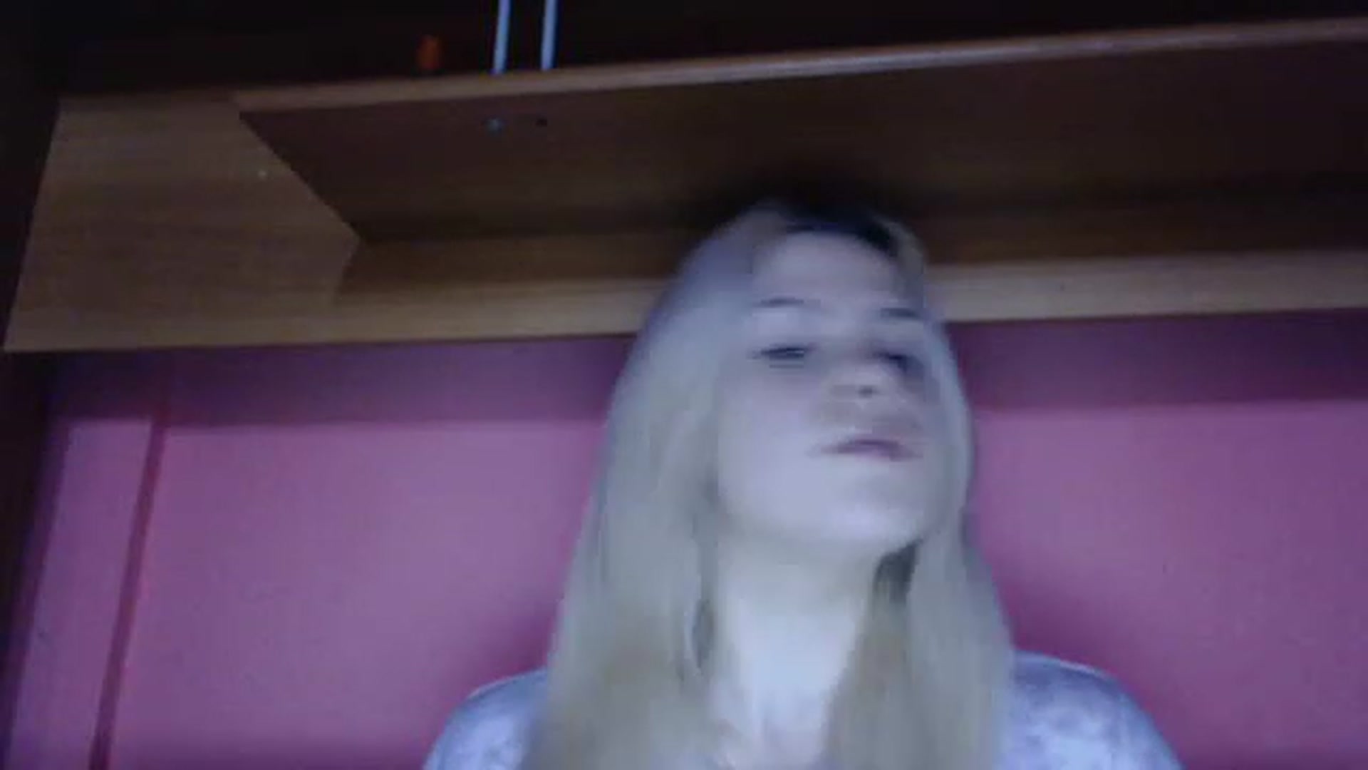 Gallery image thumbnail from BonnieeBlue's myfreecams stream on, 12/29/2022, 13:53 image 10 of 20