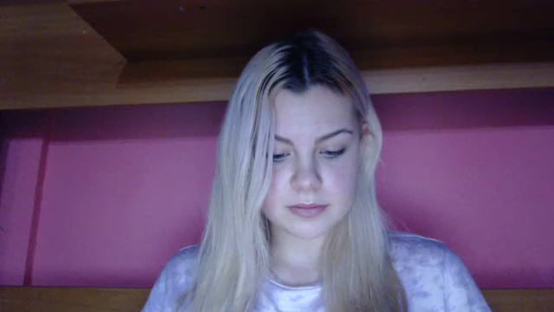 Gallery image thumbnail from BonnieeBlue's myfreecams stream on, 12/29/2022, 13:53 image 8 of 20