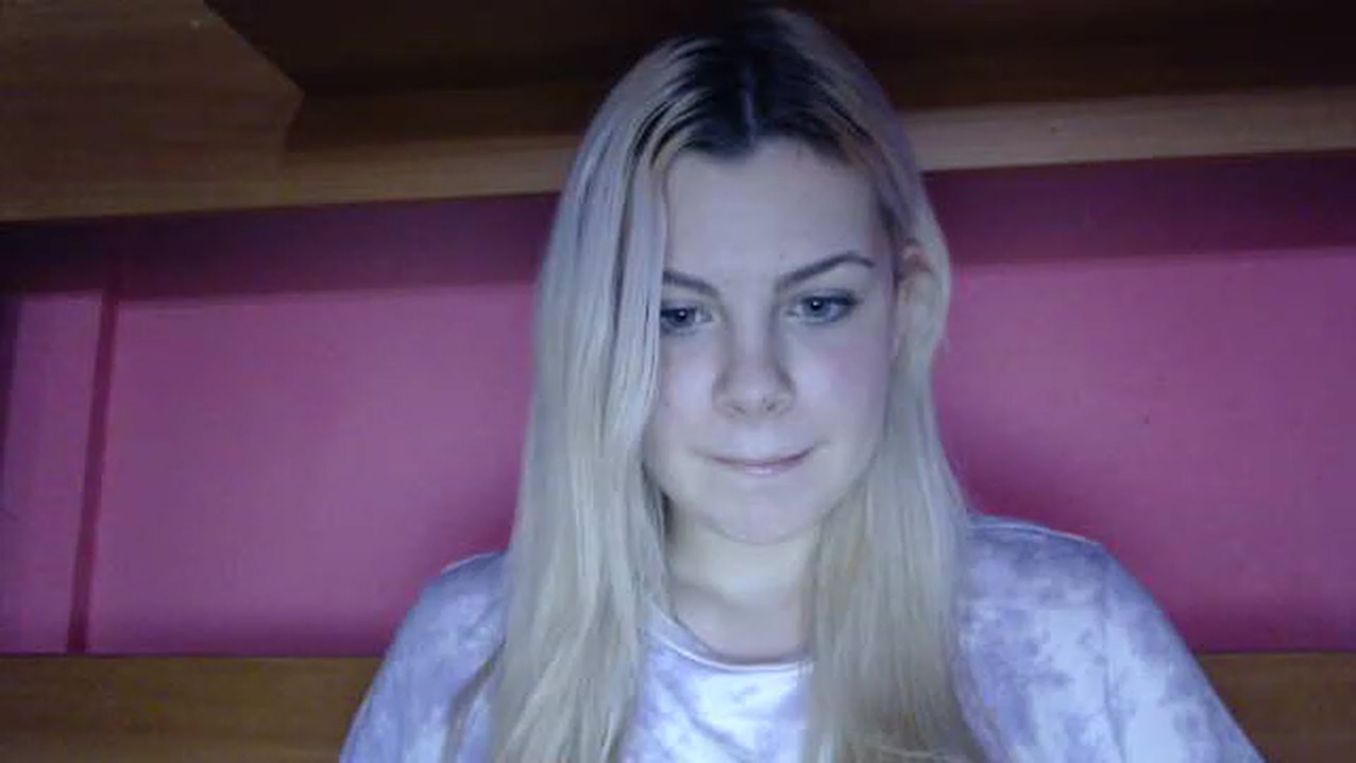 Gallery image thumbnail from BonnieeBlue's myfreecams stream on, 12/29/2022, 13:53 image 7 of 20