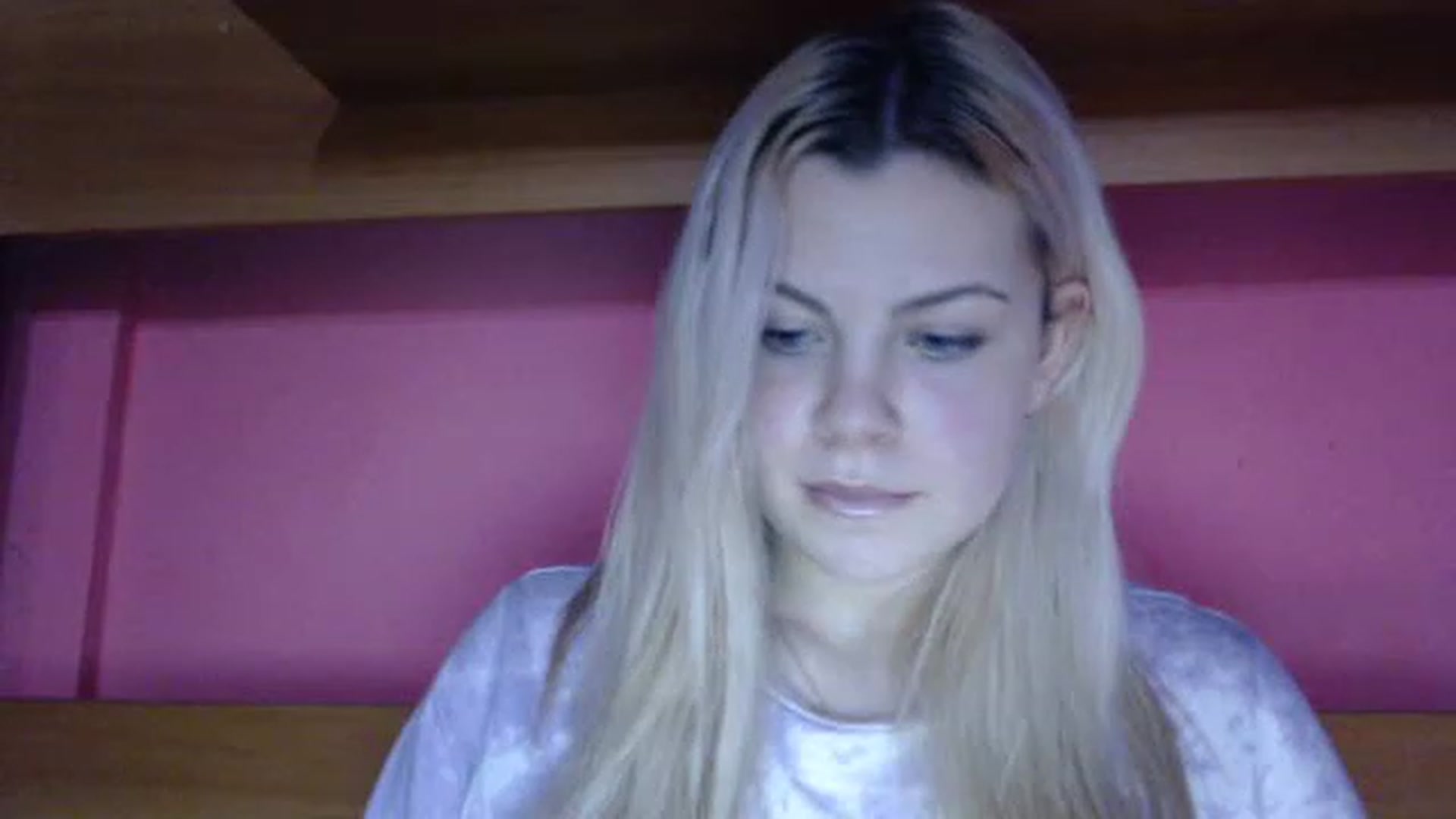 Gallery image thumbnail from BonnieeBlue's myfreecams stream on, 12/29/2022, 13:53 image 4 of 20