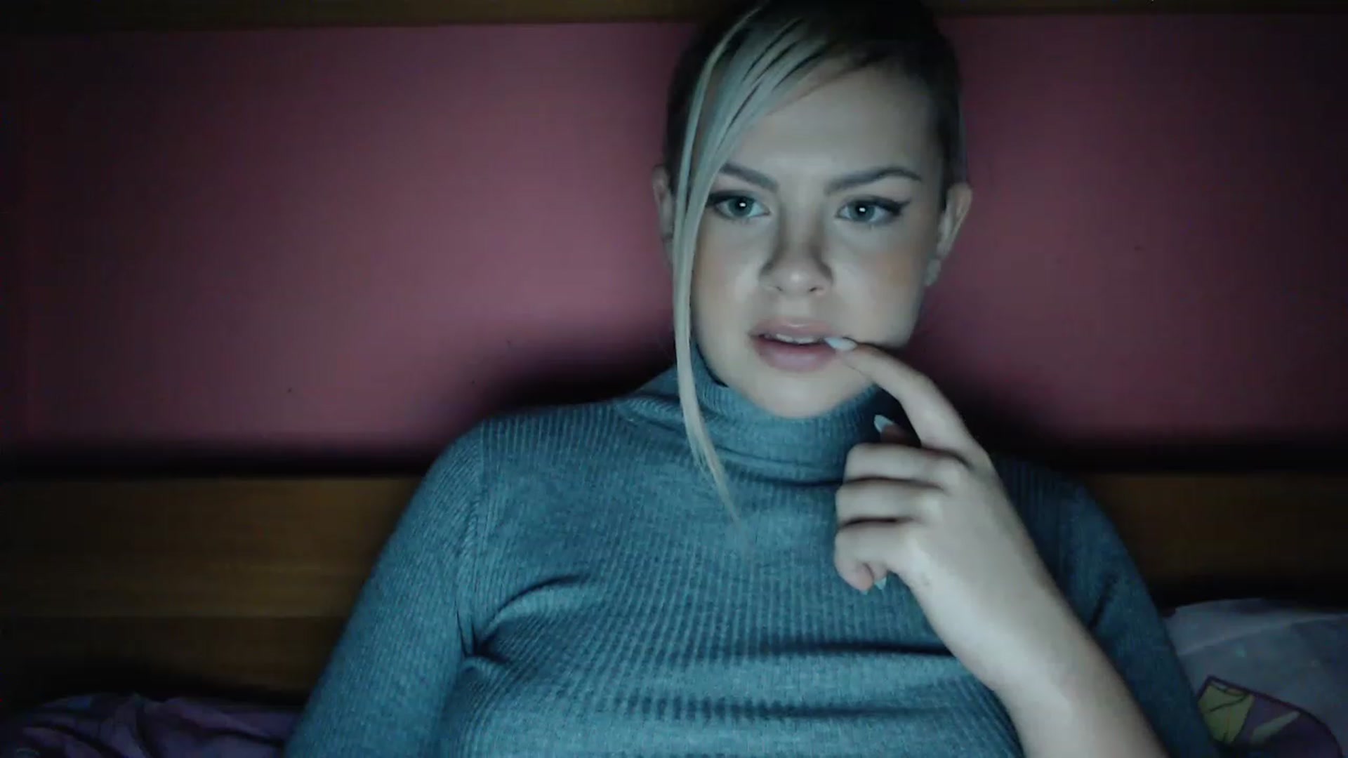 Gallery image thumbnail from BonnieeBlue's myfreecams stream on, 12/30/2022, 21:09 image 8 of 20