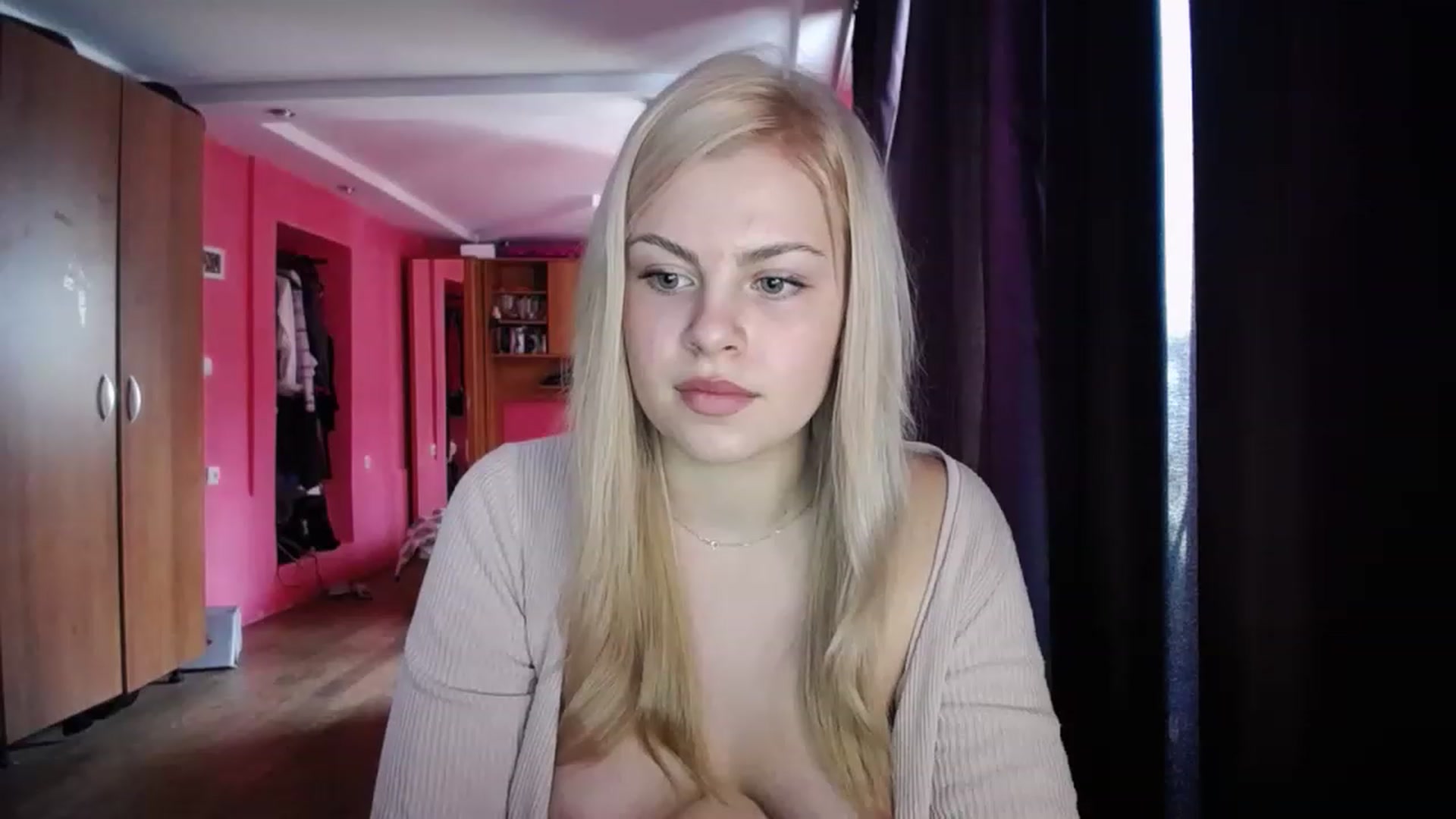 Gallery image thumbnail from BonnieeBlue's myfreecams stream on, 02/17/2023, 12:19 image 11 of 20