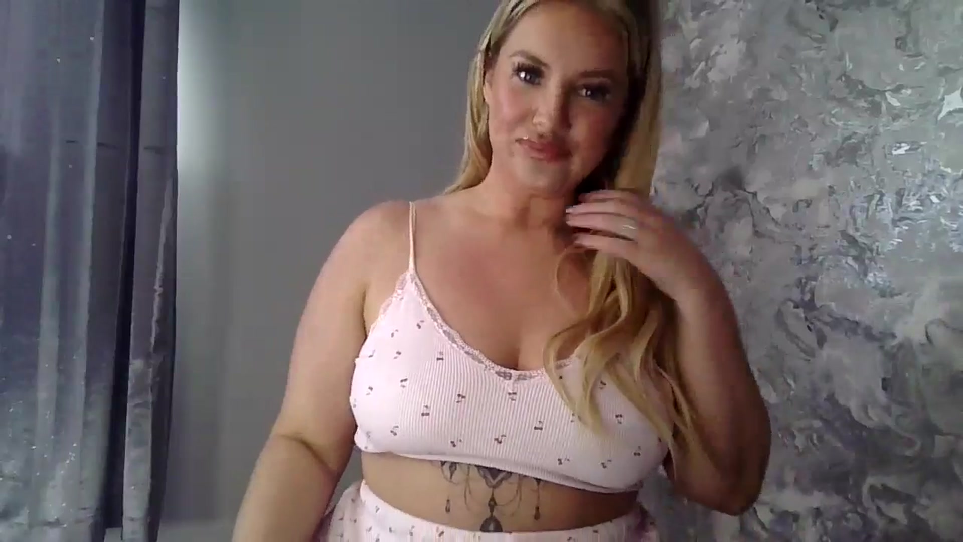 Gallery image thumbnail from Bonniex5's myfreecams stream on, 03/18/2025, 11:08 image 2 of 20