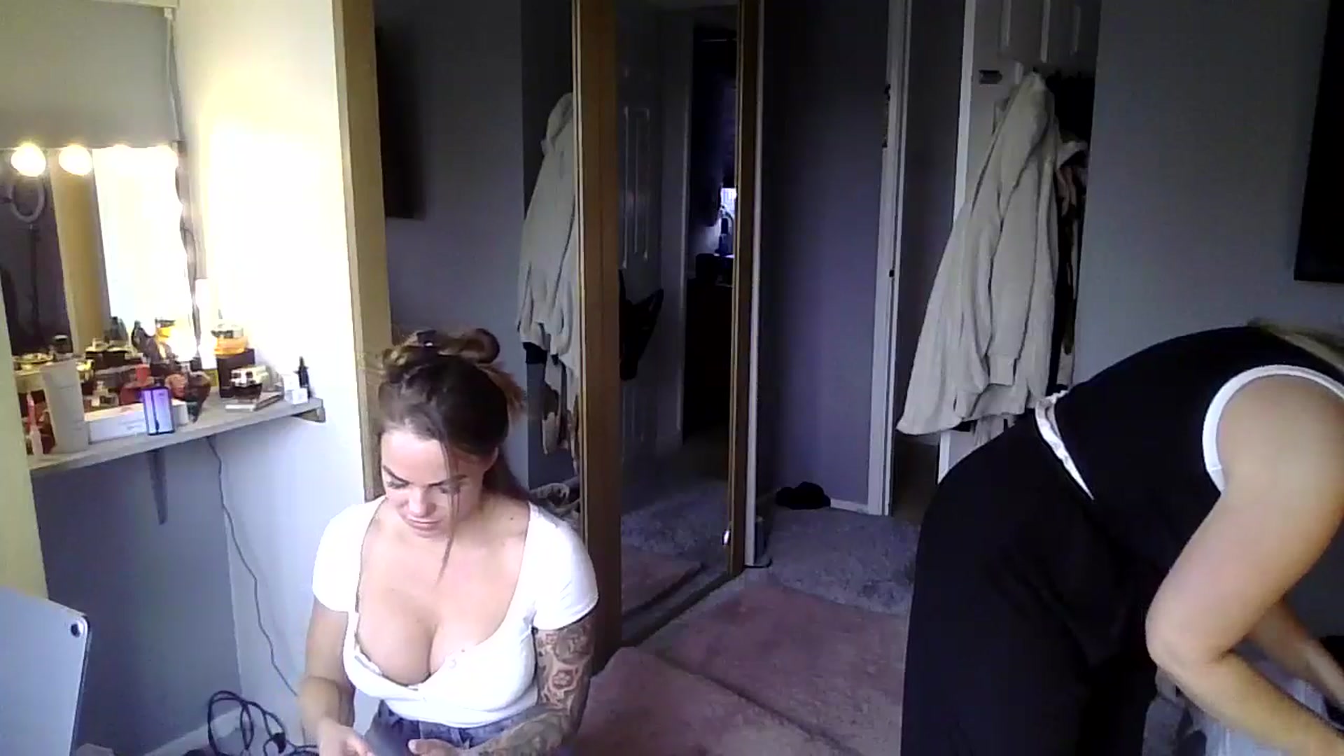 Gallery image thumbnail from Bonniex5's myfreecams stream on, 04/17/2025, 13:27 image 4 of 20