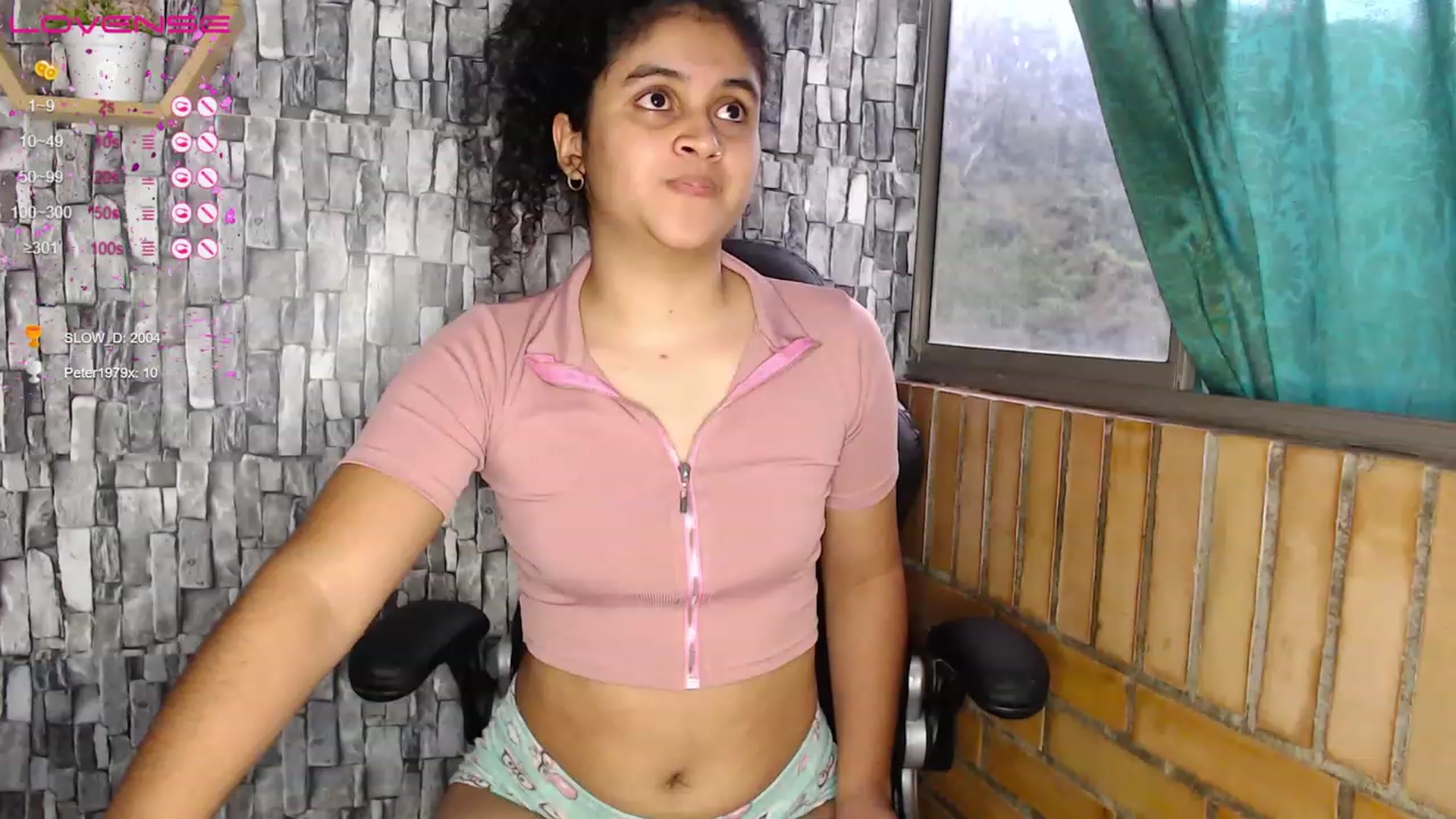 Gallery image thumbnail from Bonniiexx's myfreecams stream on, 04/17/2023, 23:02 image 10 of 20