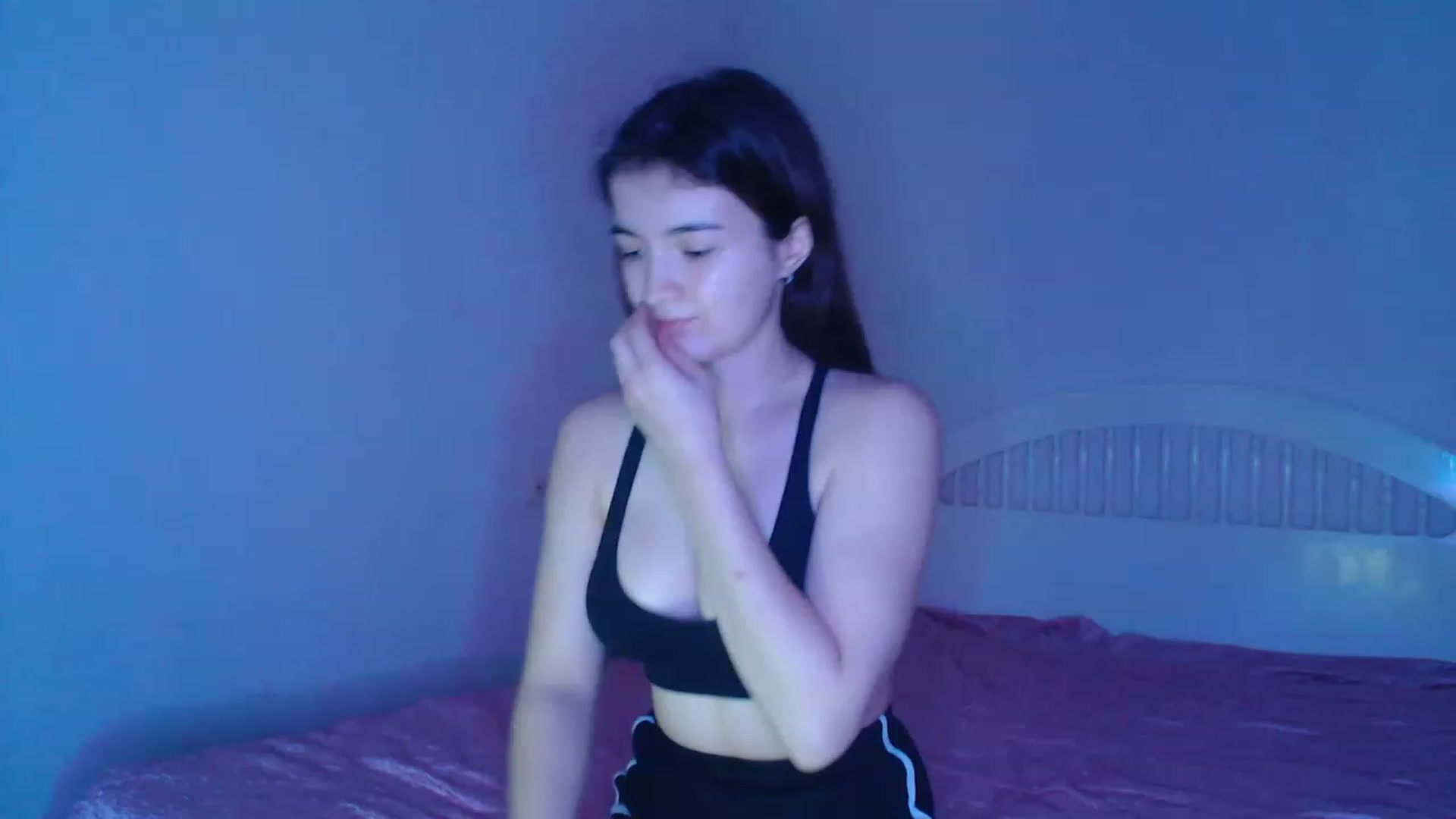Gallery image thumbnail from Bonnikukla's myfreecams stream on, 11/16/2022, 02:30 image 1 of 20