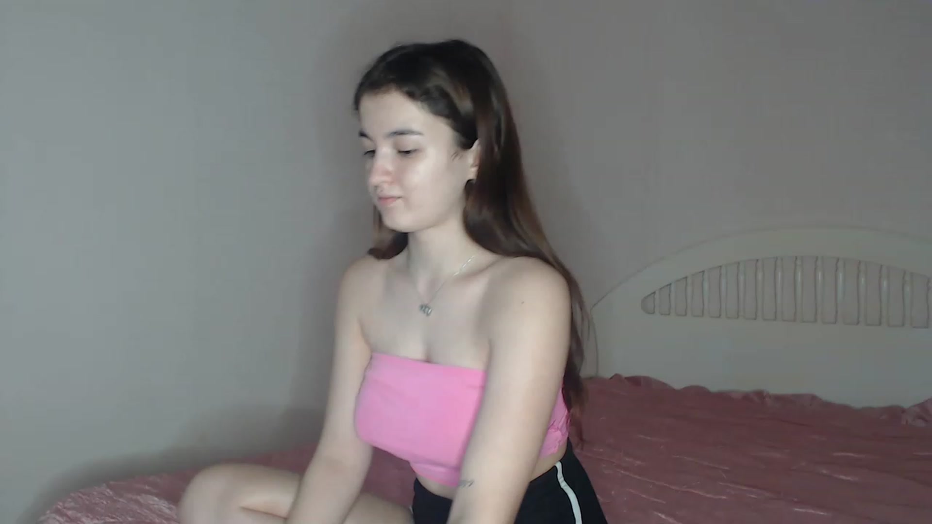 Gallery image thumbnail from Bonnikukla's myfreecams stream on, 11/25/2022, 01:57 image 20 of 20