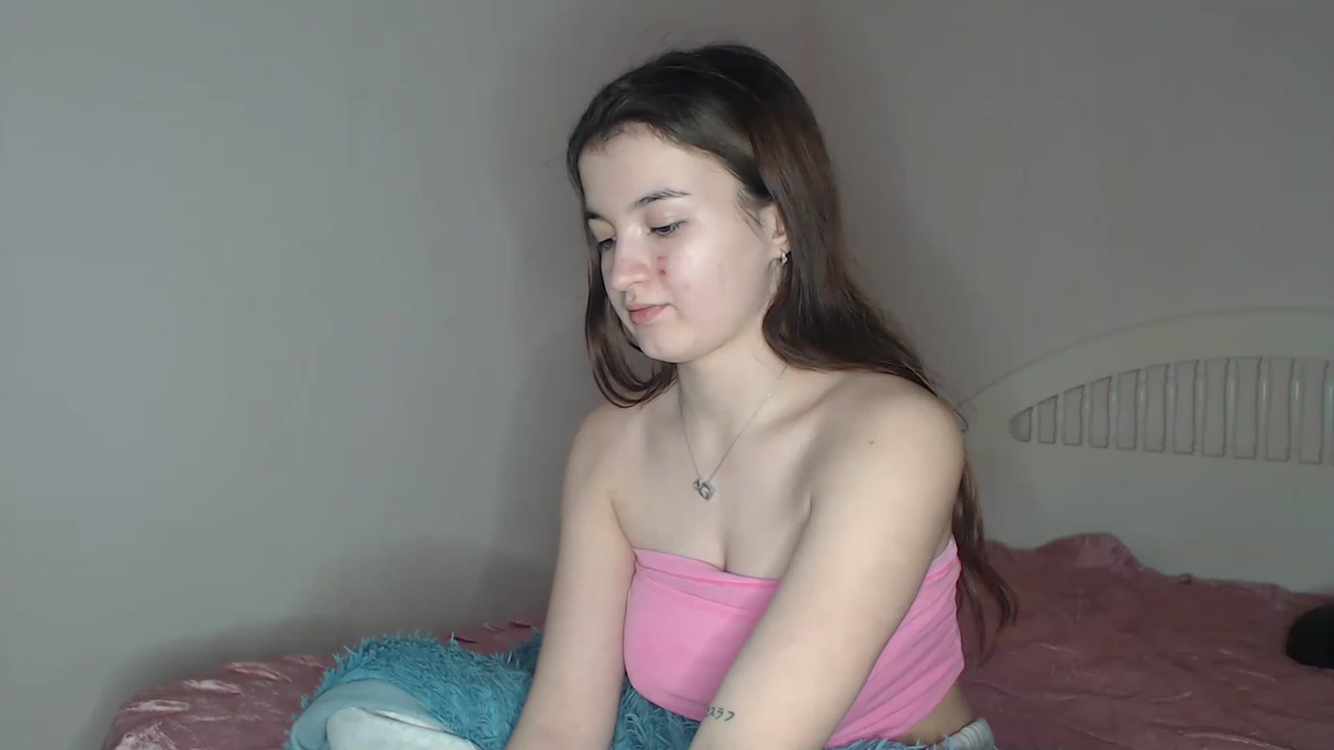 Gallery image thumbnail from Bonnikukla's myfreecams stream on, 12/01/2022, 02:25 image 19 of 20