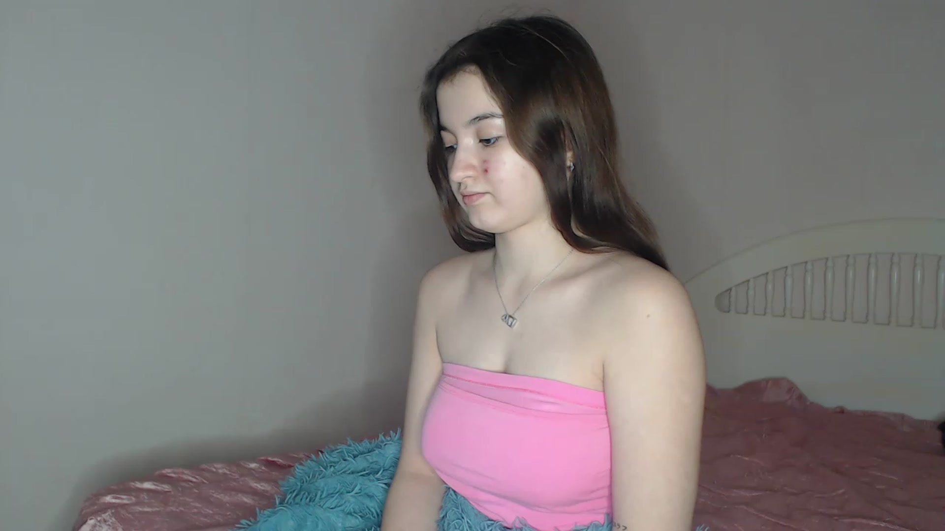 Gallery image thumbnail from Bonnikukla's myfreecams stream on, 12/01/2022, 02:25 image 5 of 20