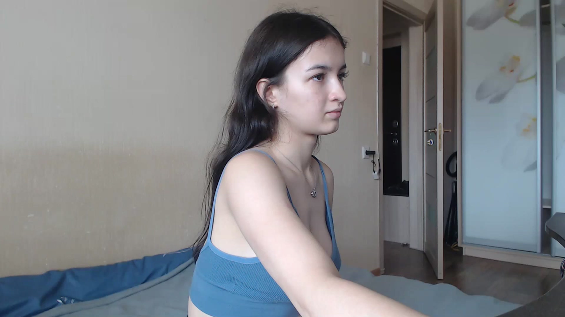 Gallery image thumbnail from Bonnikukla's myfreecams stream on, 08/26/2023, 07:18 image 3 of 20
