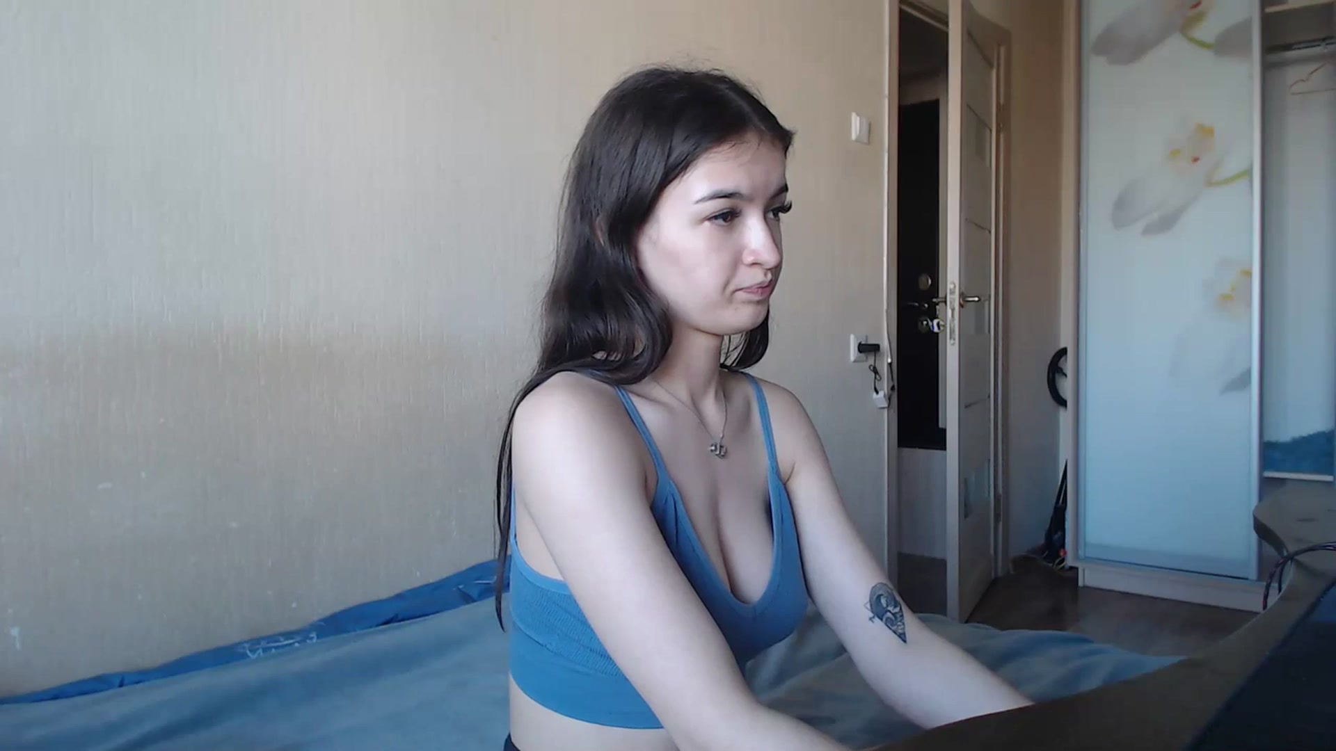 Gallery image thumbnail from Bonnikukla's myfreecams stream on, 09/15/2023, 09:18 image 19 of 20